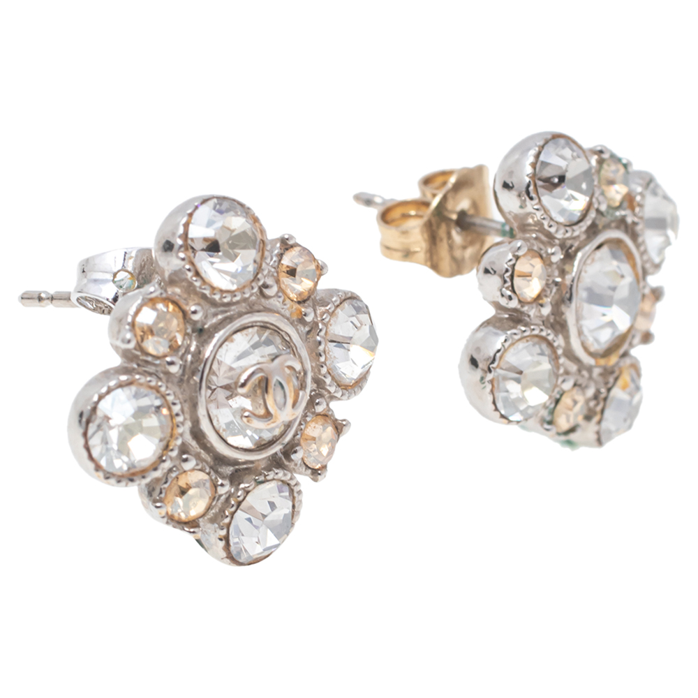 

Chanel CC Floral Crystal Embellished Silver Tone Stud Earrings