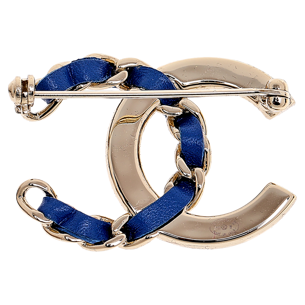 

Chanel Gold Tone Baguette Crystal & Leather CC Brooch, Blue
