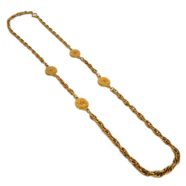 Pre Owned Chanel Vintage Gold Tone Long Necklace