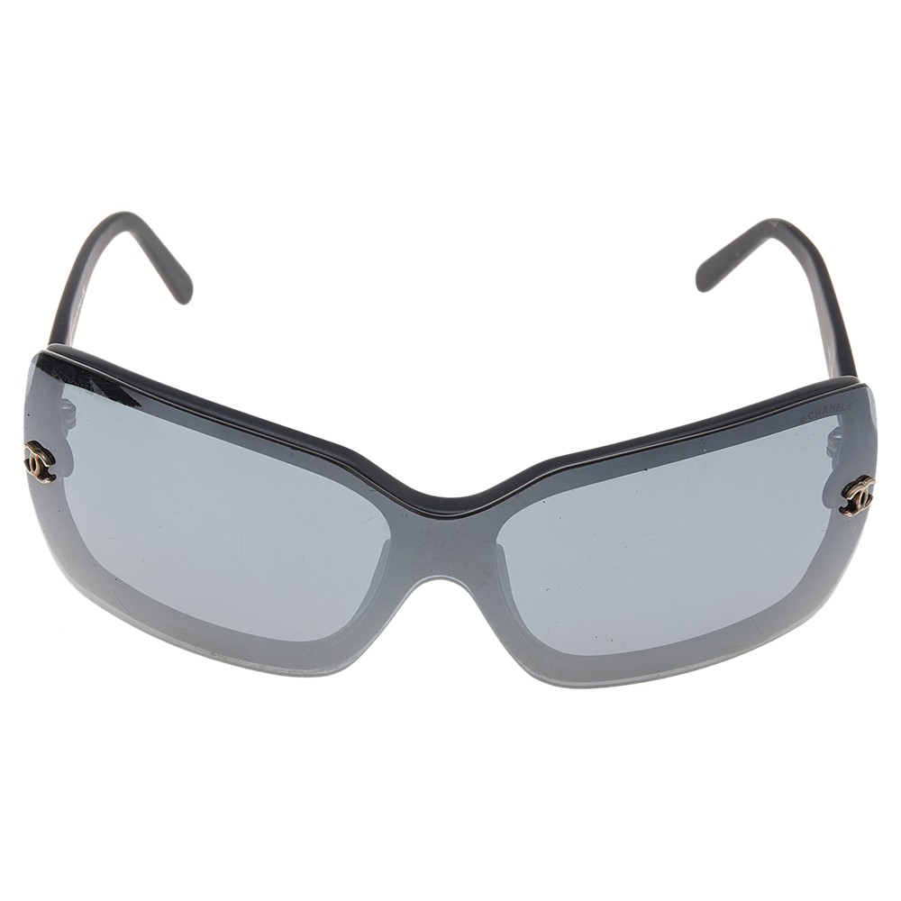 

Chanel Black/Grey 5065 Rectangle Sunglasses