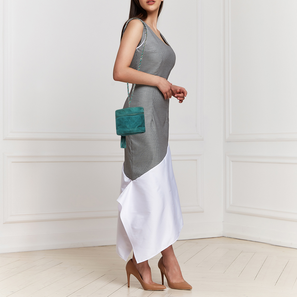 

Chanel Green Quilted Suede Mini Vanity Tassel Chain Bag