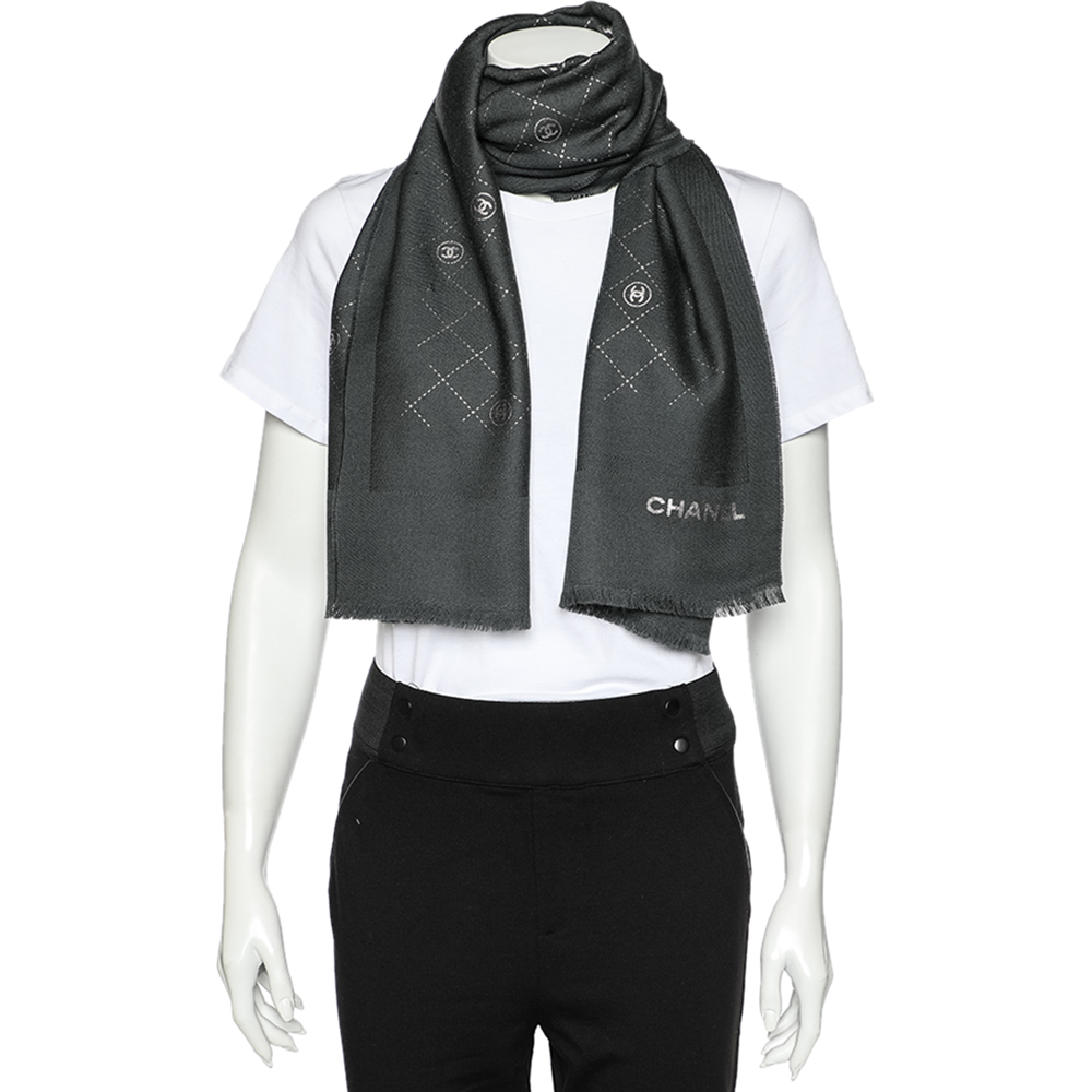 

Chanel Grey Quilt Print Wool Scarf