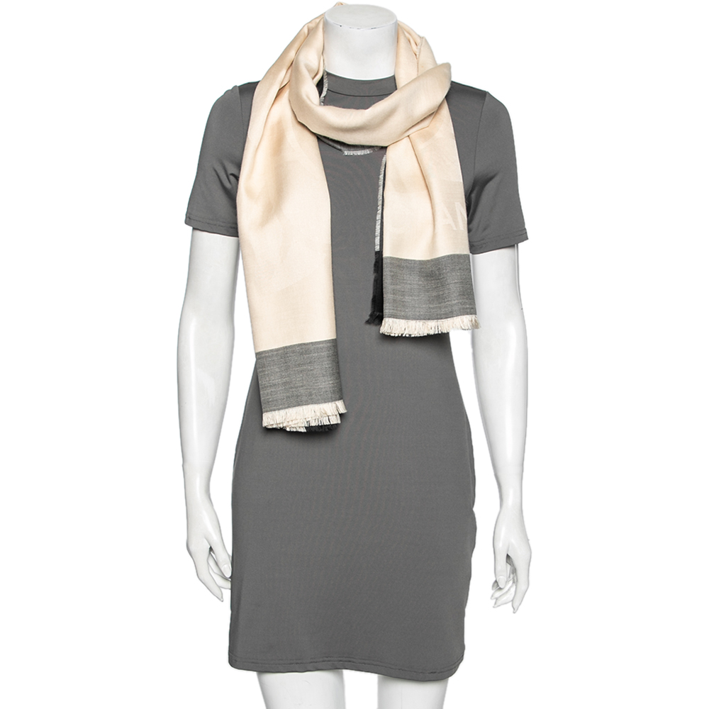 

Chanel Cream Camelia Jacquard Cashmere Silk Scarf