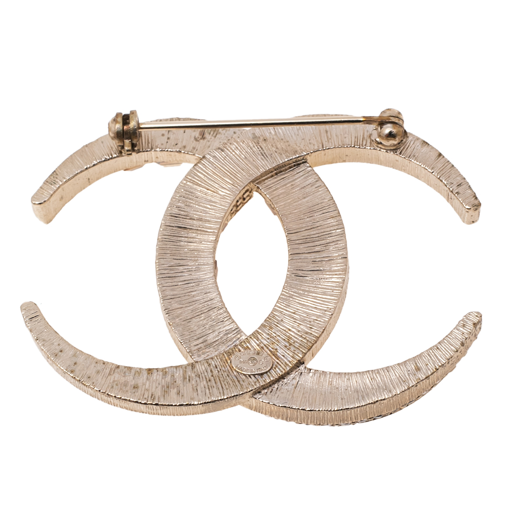 

Chanel CC Crystals Gold Tone Metal Brooch