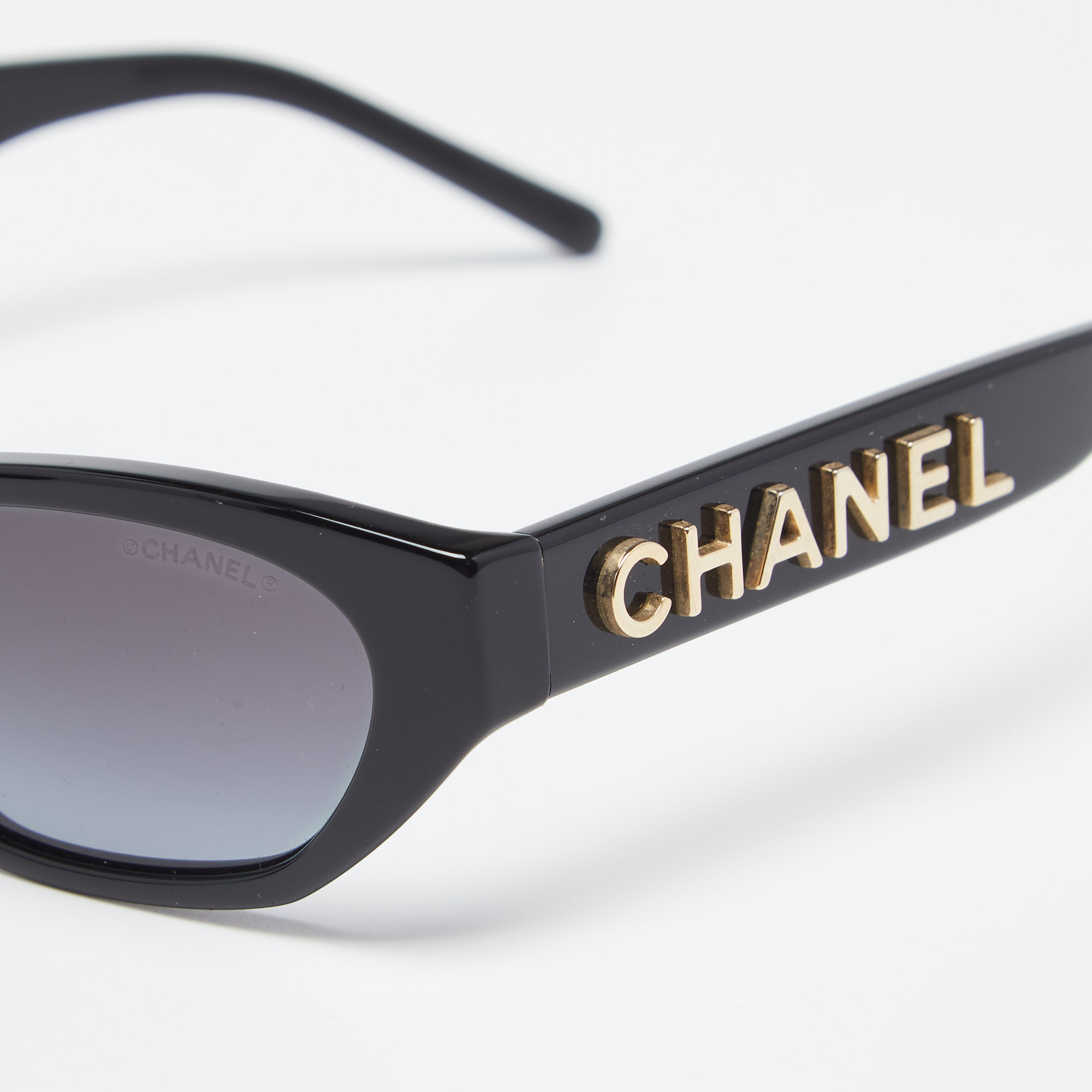 

Chanel Black A71280 Rectangle Sunglasses