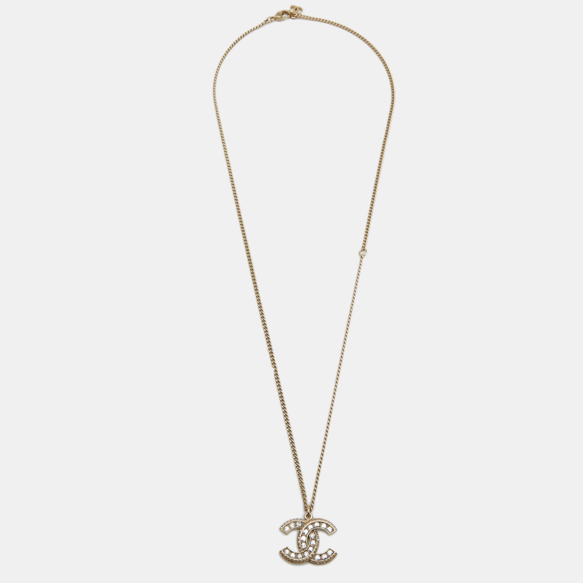 

Chanel CC Crystals Gold Tone Metal Pendant Necklace