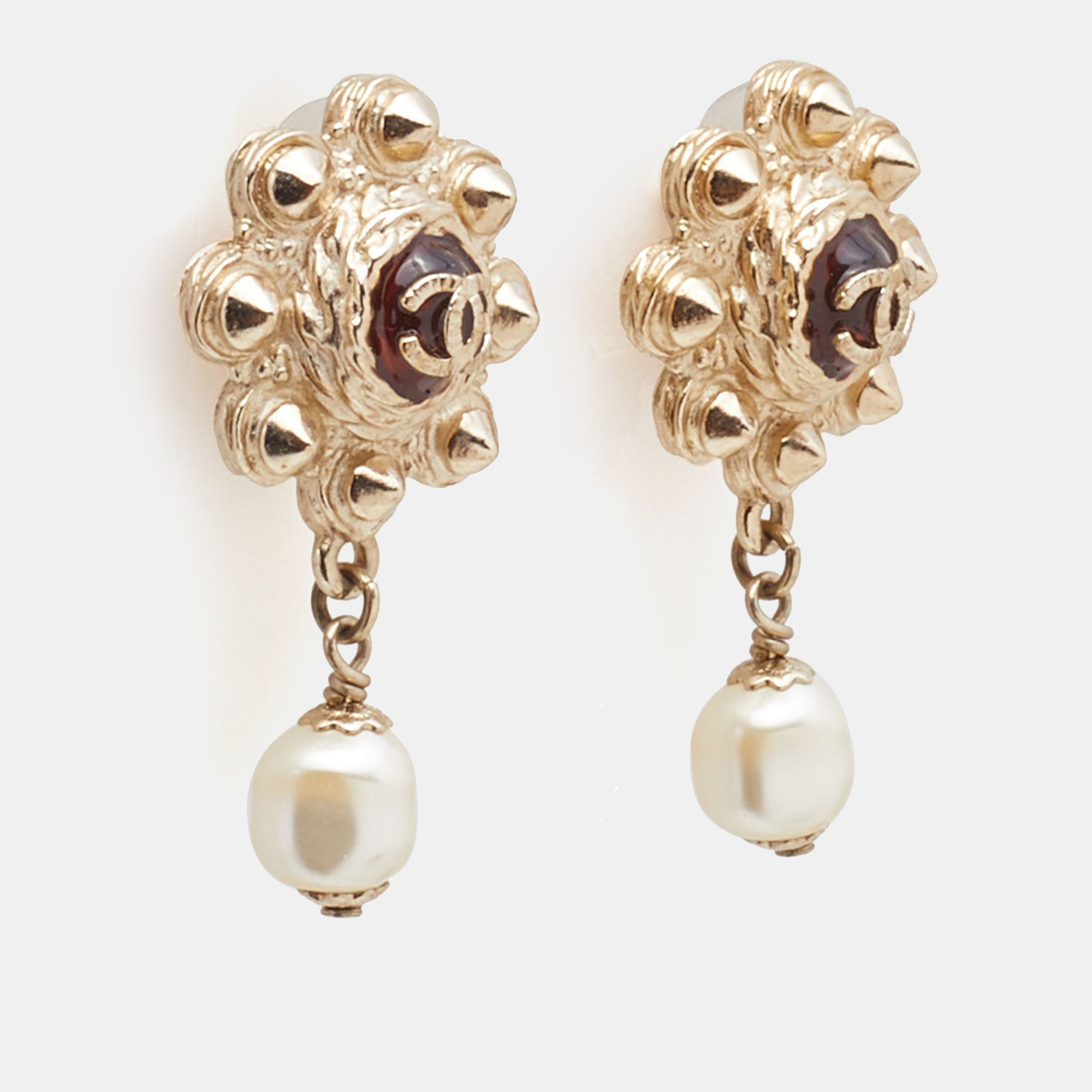 

Chanel Pale Gold Tone Red Gripoix Pearl Drop Earrings