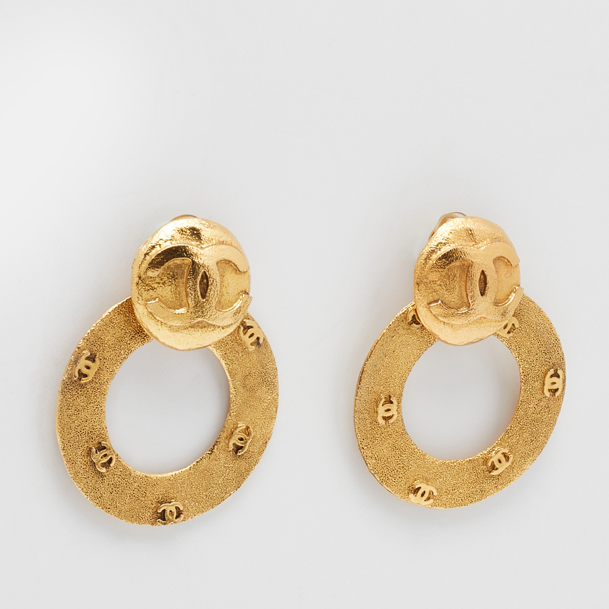 

Chanel Vintage Gold Tone Removable Hoop Earrings
