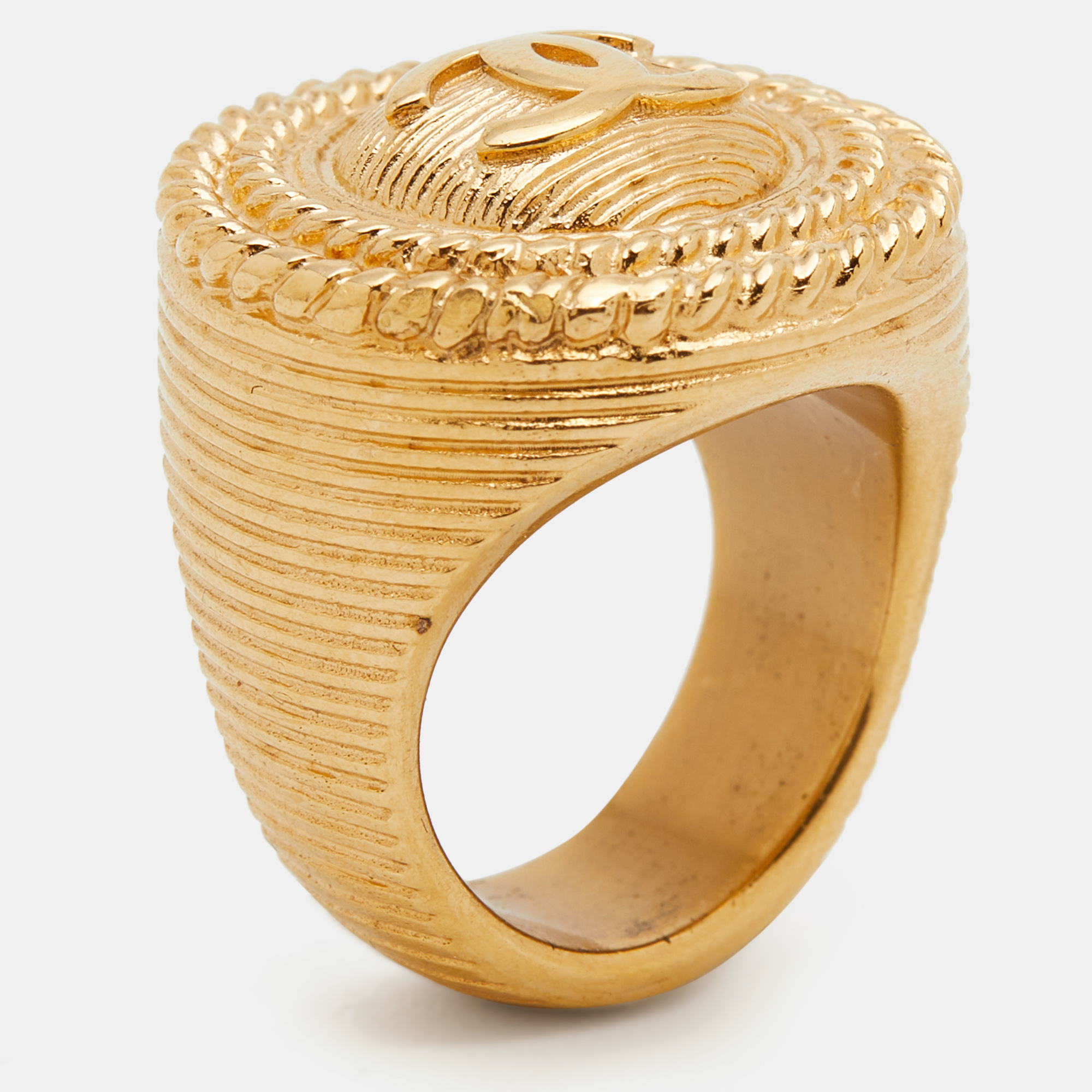 

Chanel Gold Tone CC Sailor Signet Ring EU 52