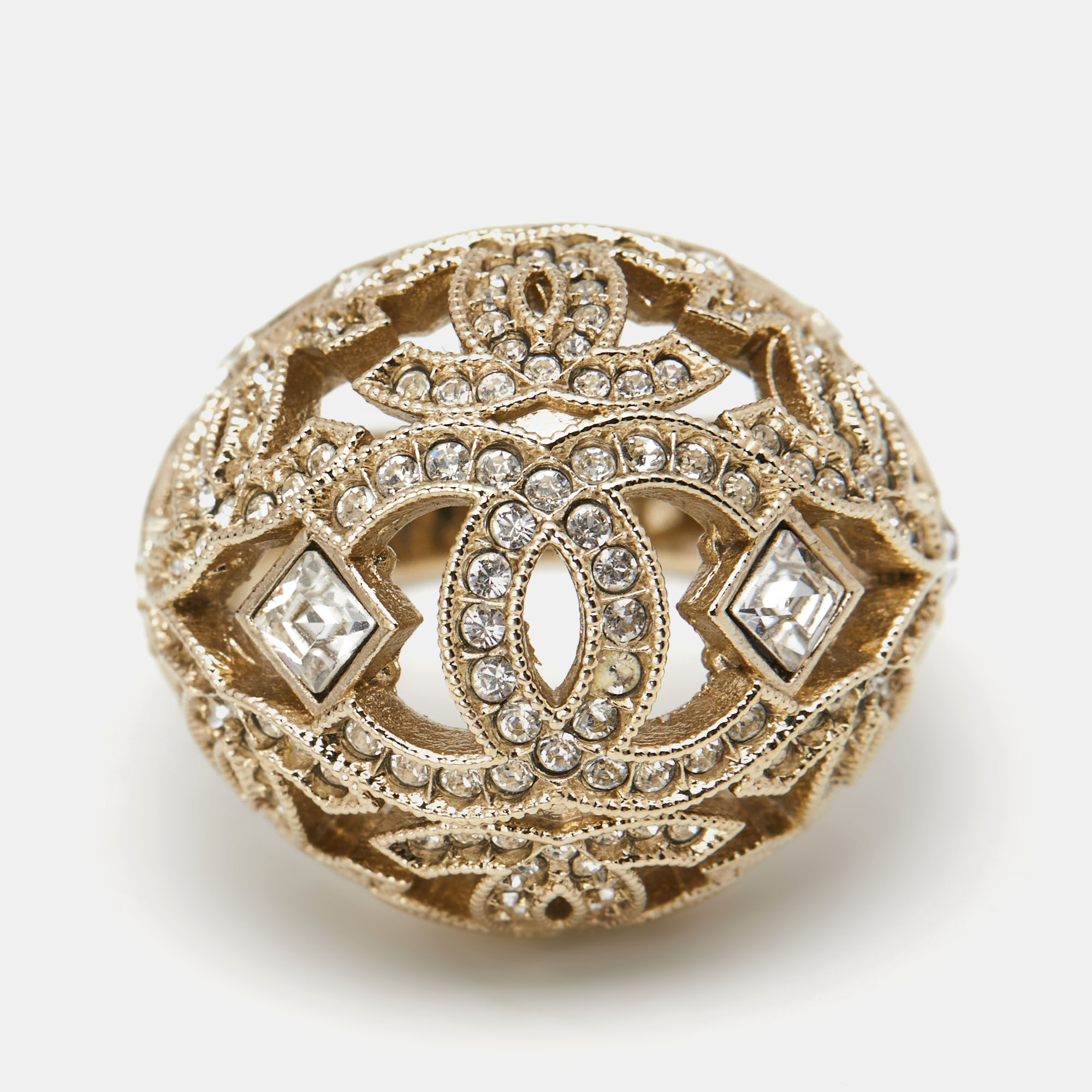 

Chanel Pale Gold Tone Crystal CC Dome Cocktail Ring Size EU 56