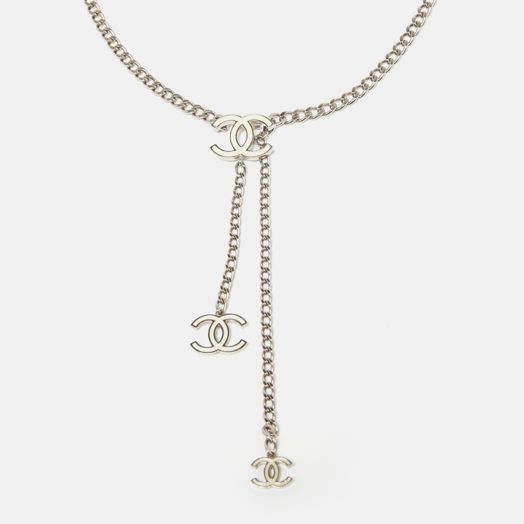 

Chanel Silver Tone Enamel CC Charm Chain Belt