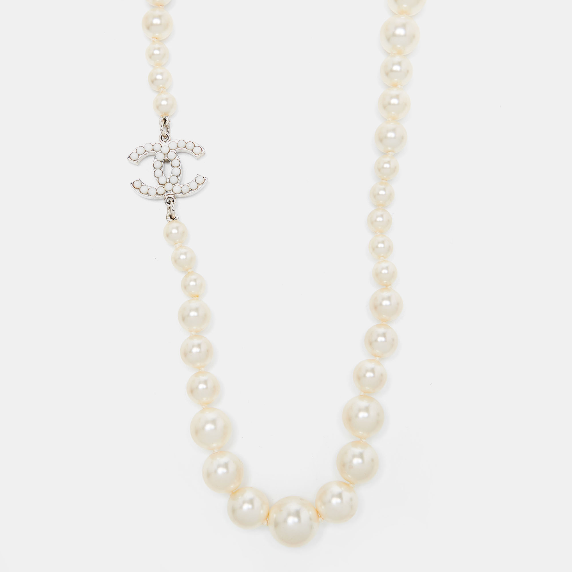 

Chanel Silver Tone Graduated Faux Pearl CC Charm Necklace