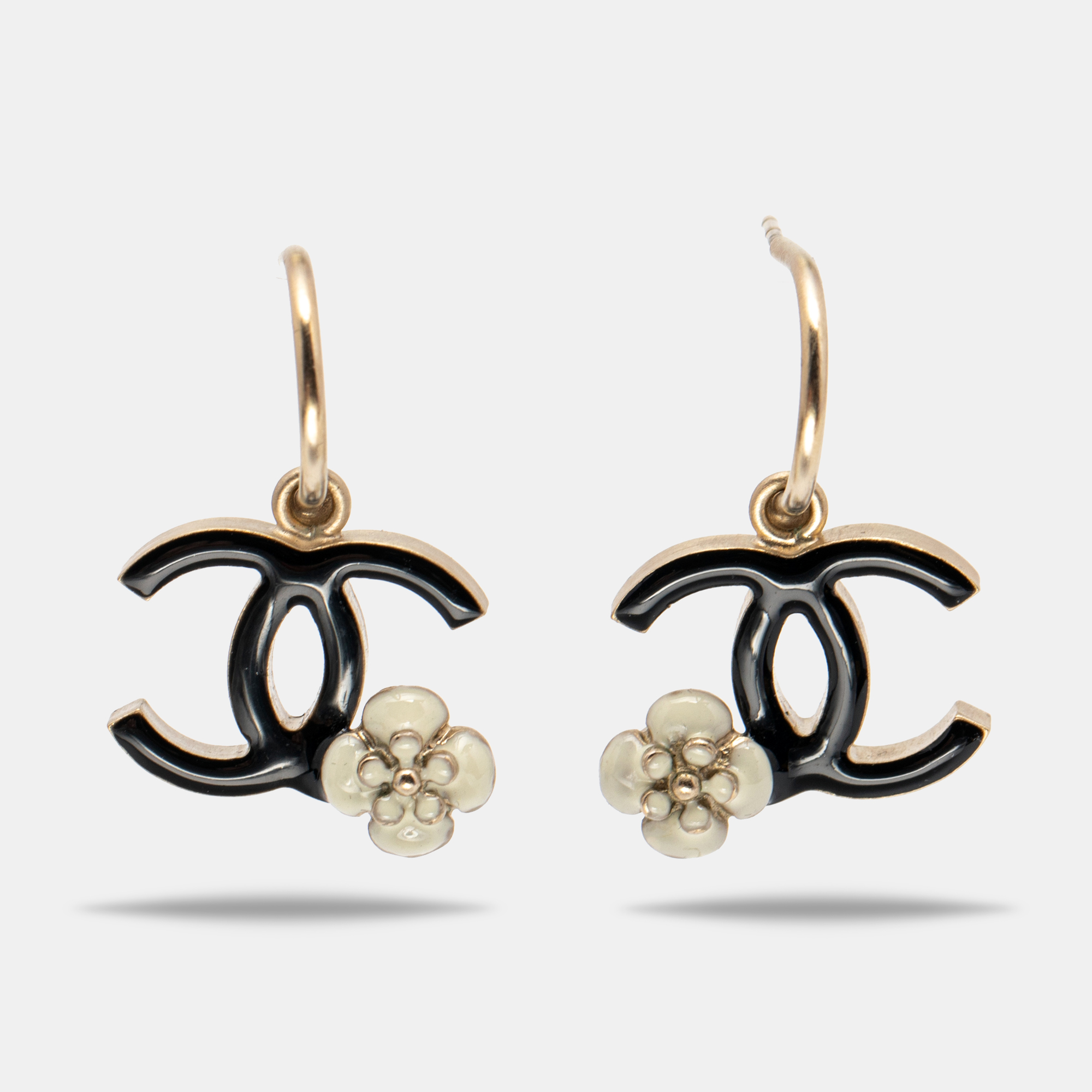 Pre Owned Chanel Gold Tone Enamel CC Camellia Drop Earrings 
