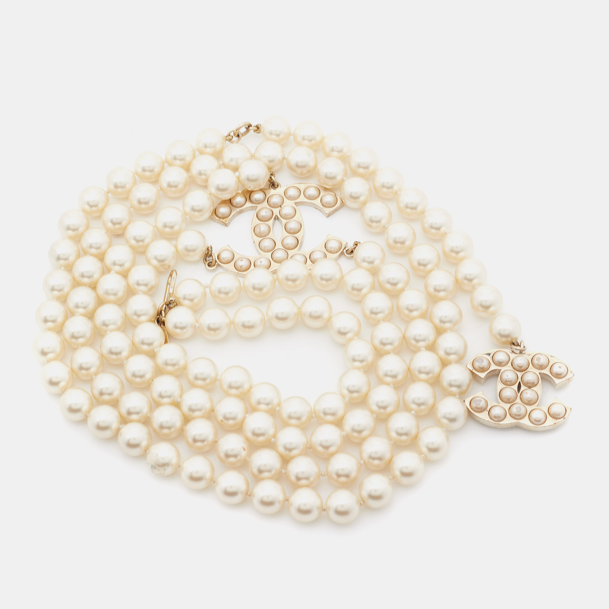 

Chanel Gold Tone Faux Pearl CC Waist Belt, White