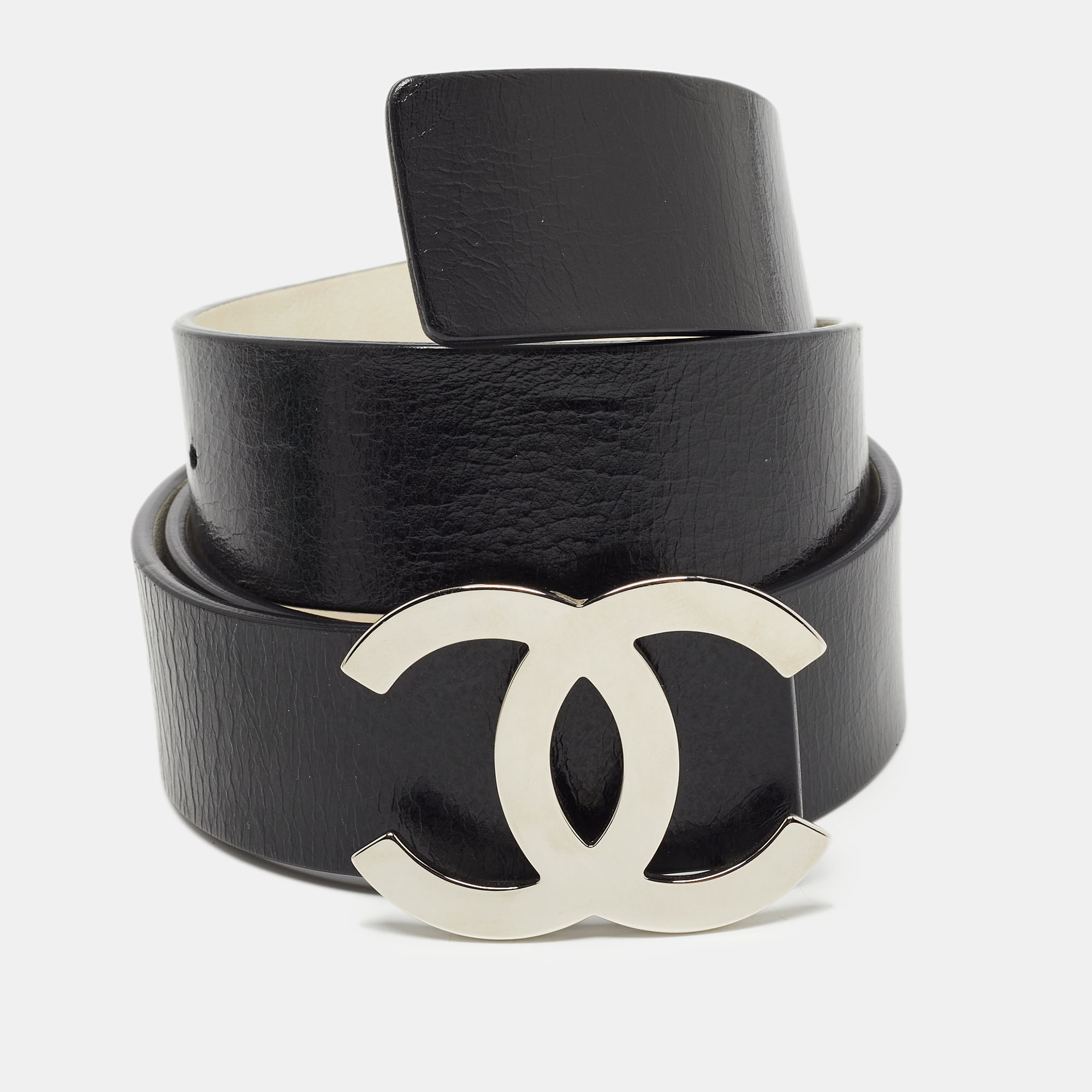 CHANEL 22B CC Heart Buckle Leather Belt 75 *New - Timeless Luxuries