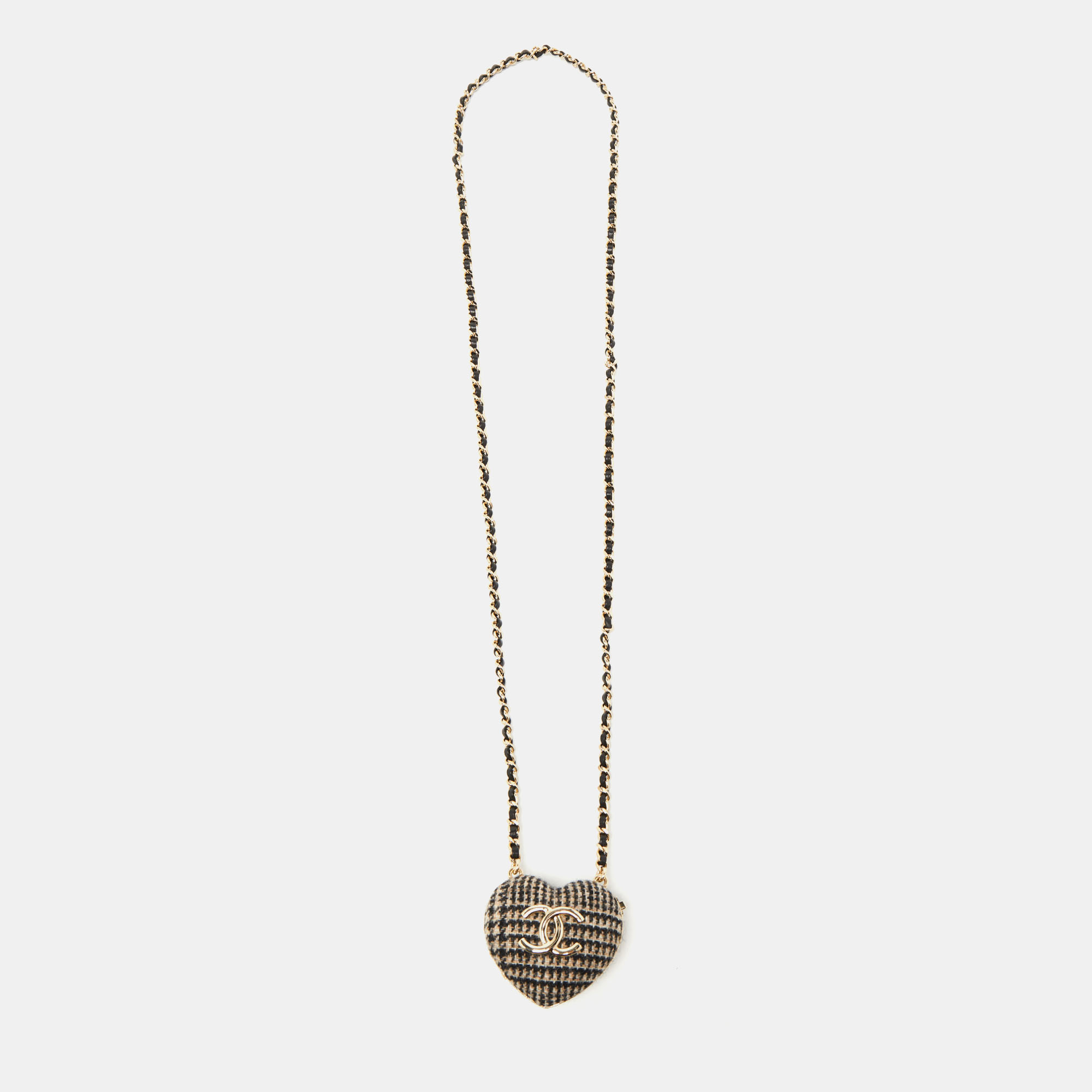 

Chanel Black/Beige Tweed CC Locket Necklace