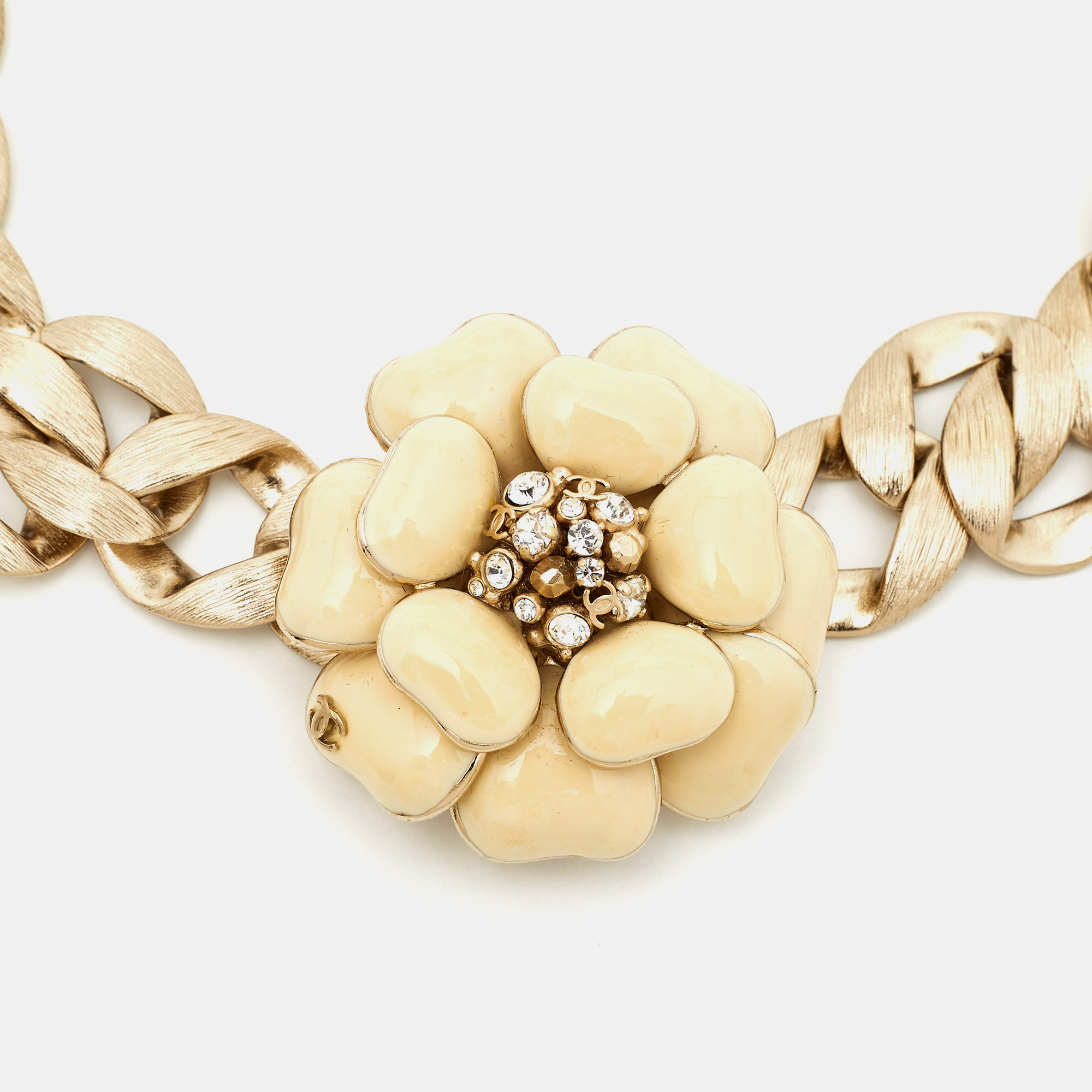 

Chanel CC Enamel Floral Gold Tone Necklace