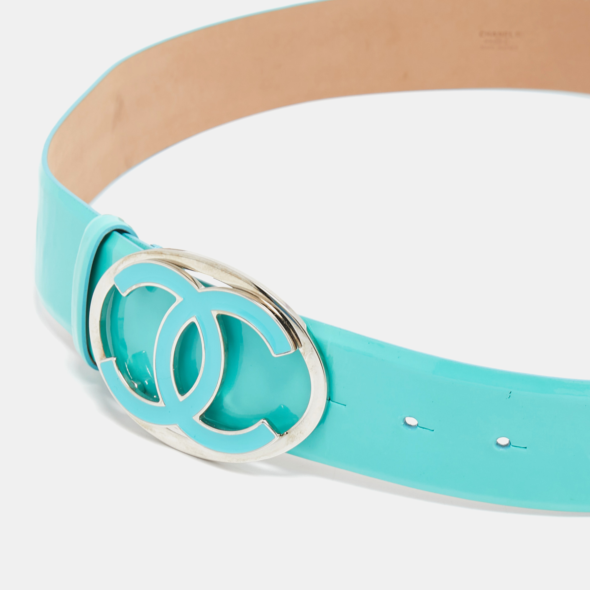 

Chanel Aqua Blue Patent Leather CC Logo Buckle Wide Belt