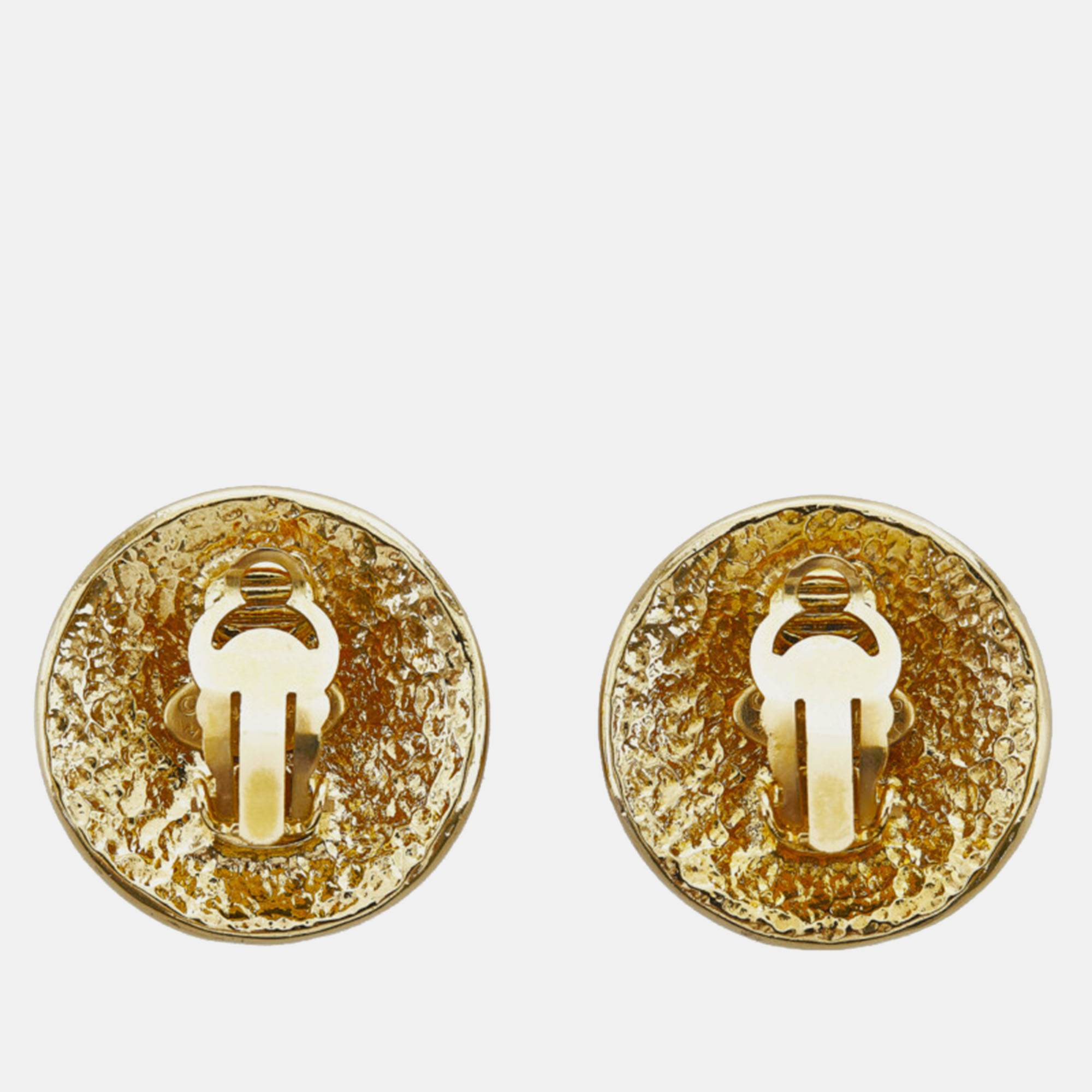 

Chanel CC Gold Yellow Gold Tone Metal Fashion and Silver Jewelry