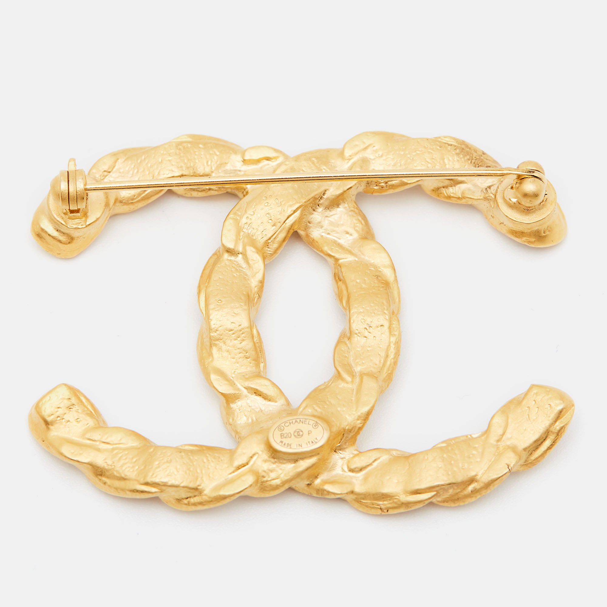 

Chanel CC Crystal Gold Tone Brooch