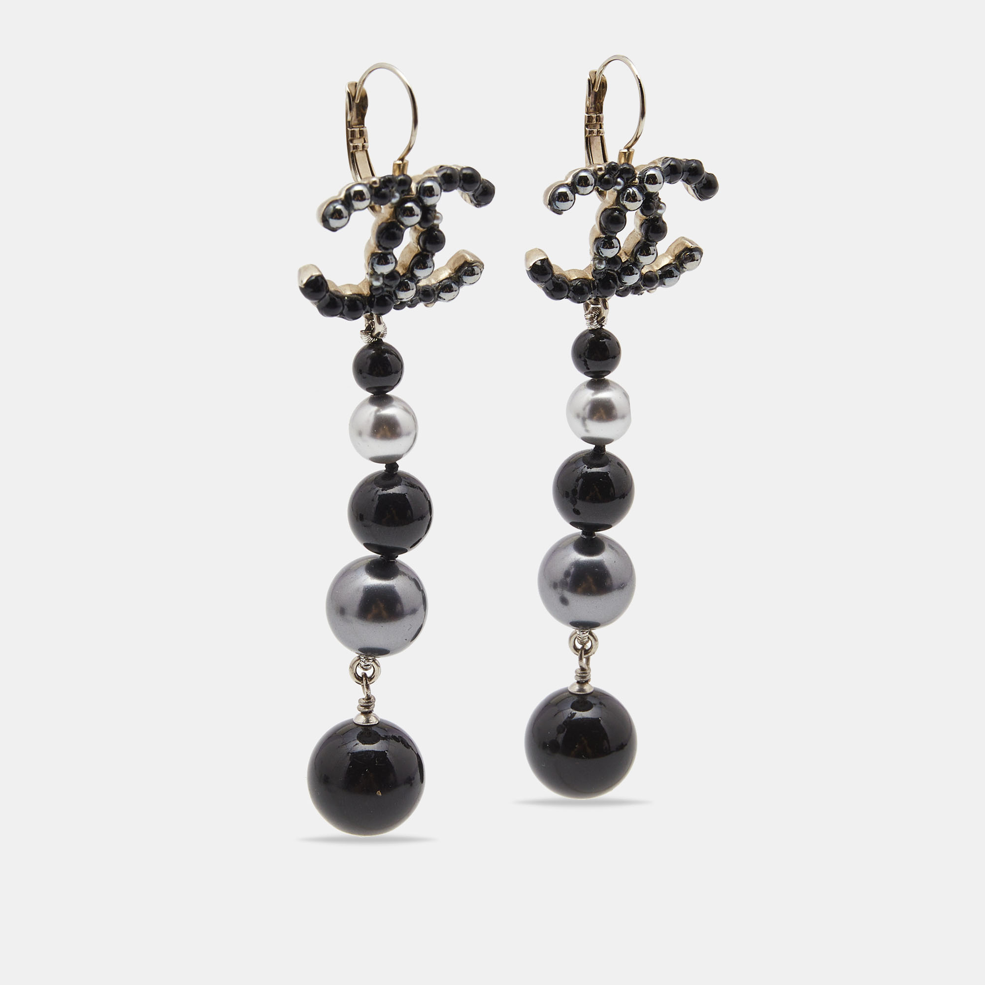 

Chanel CC Black Beads Faux Pearl Gold Tone Earrings