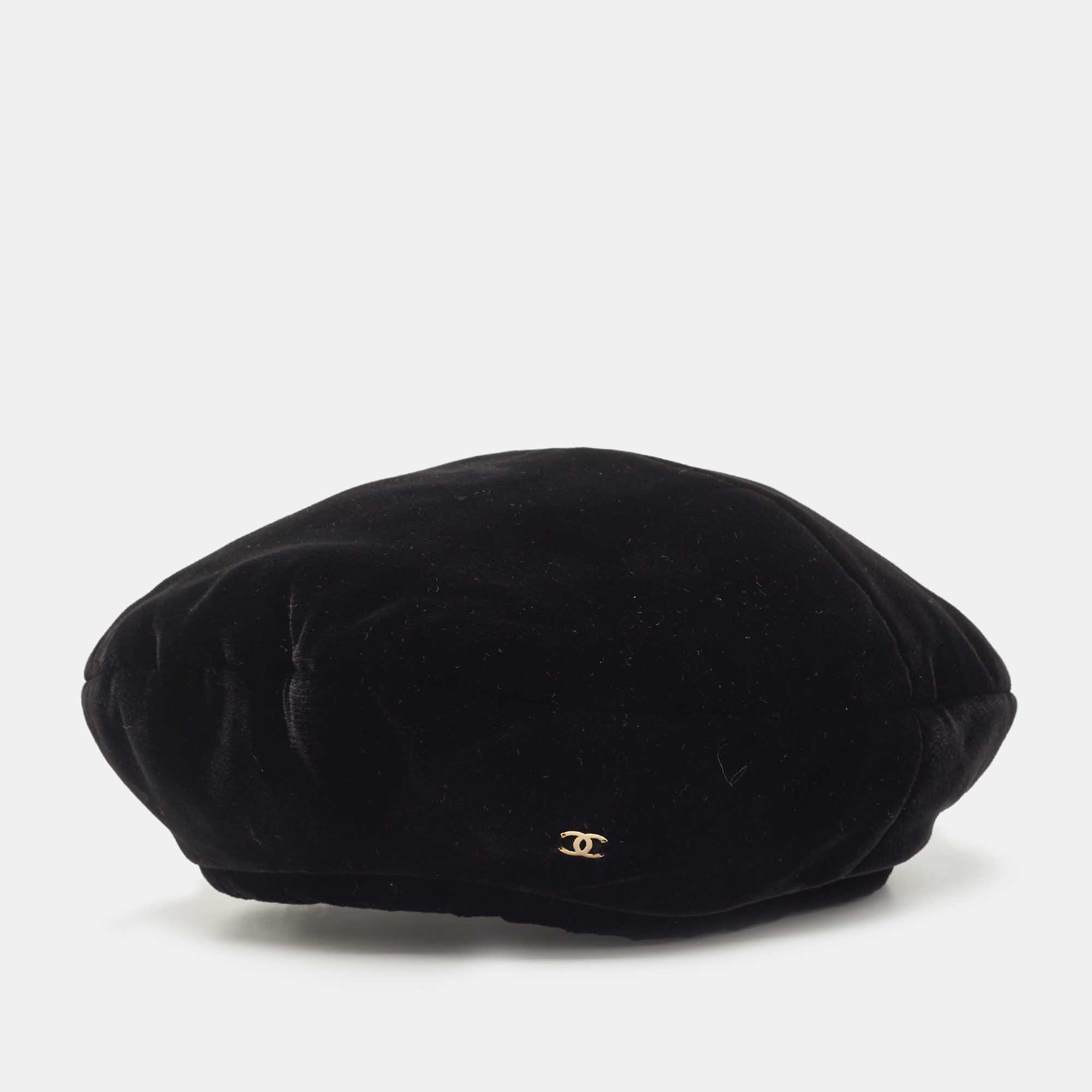 

Chanel Black Velvet Beret Hat