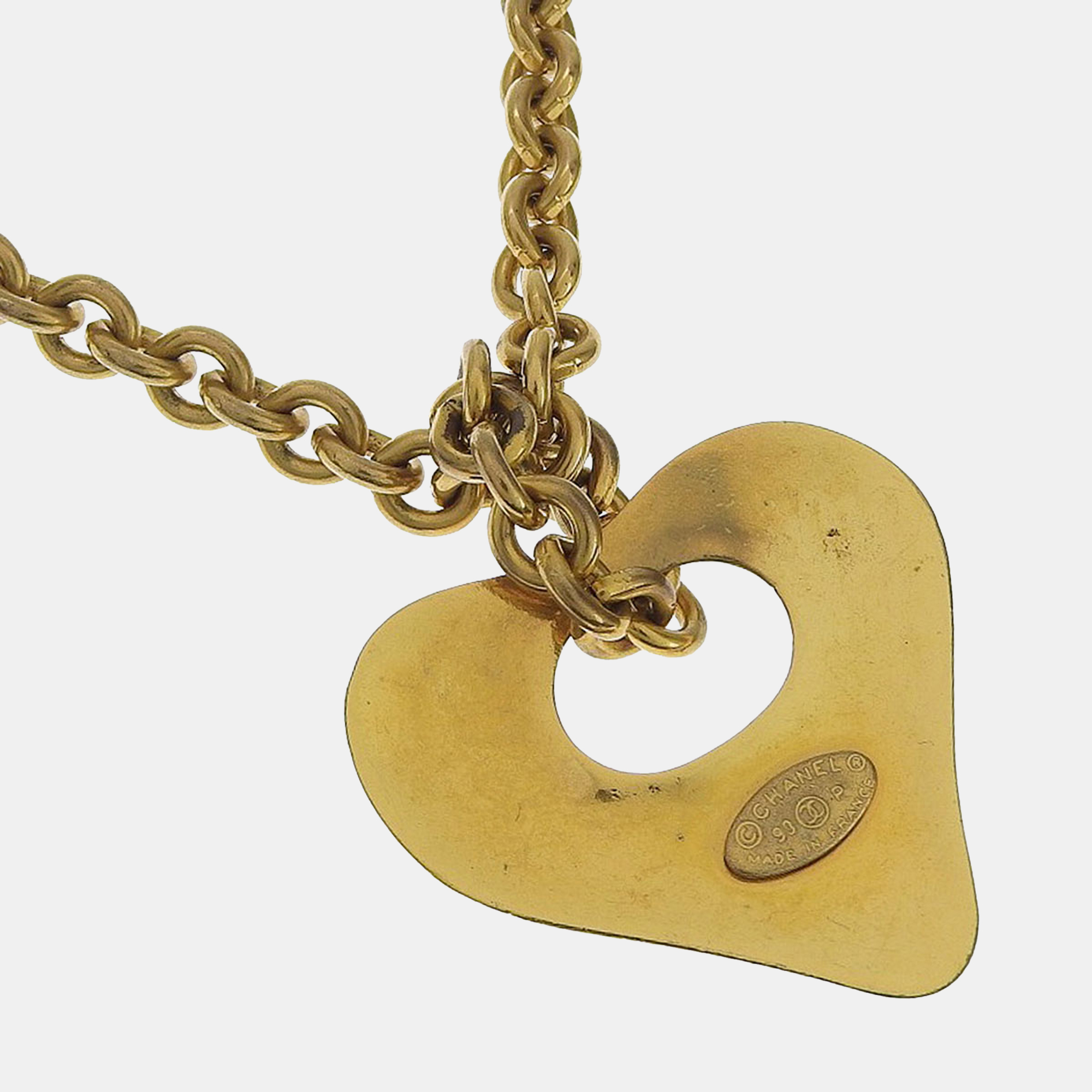 

Chanel Gold Metal CC Heart Pendant Necklace