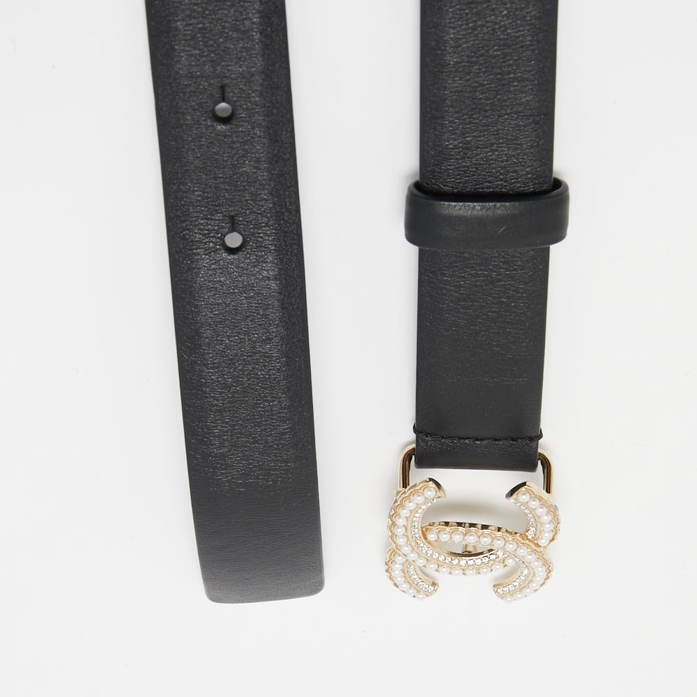 

Chanel Black Leather Faux Pearl Embellished CC Buckle Belt