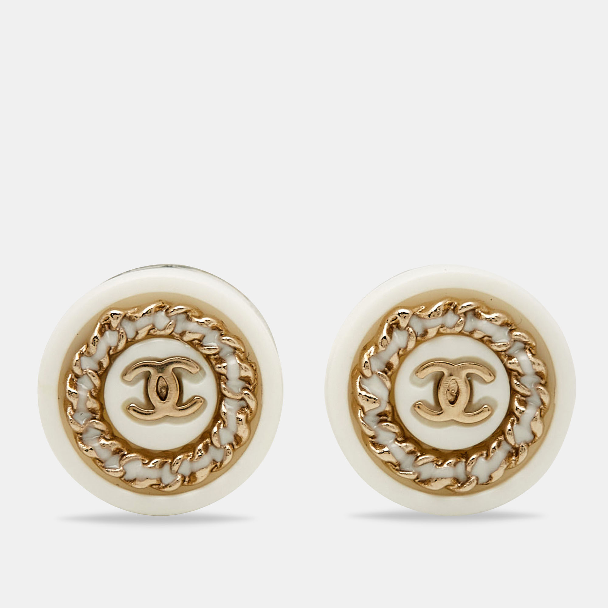 Pre-owned Chanel Cc Enamel Resin Gold Tone Earrings