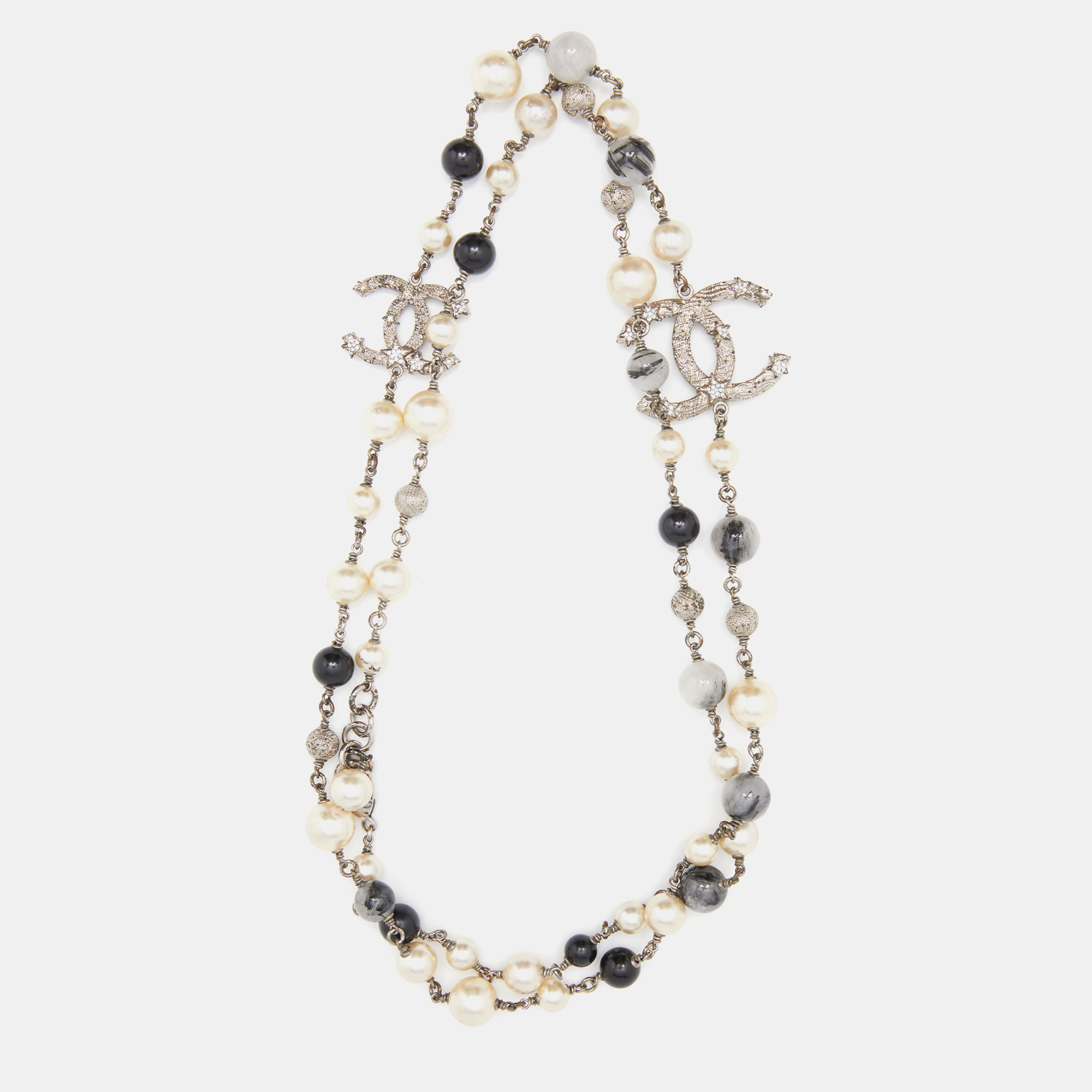 

Chanel Silver Tone Faux Pearl & Beaded Star CC Long Necklace