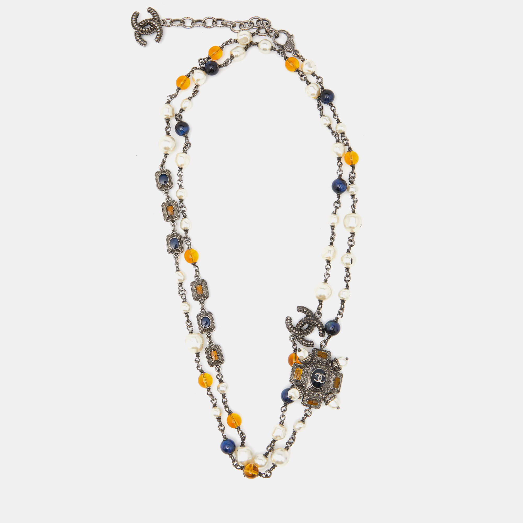 

Chanel Silver Tone Faux Peart & Beaded CC Gripoix Long Necklace, Multicolor