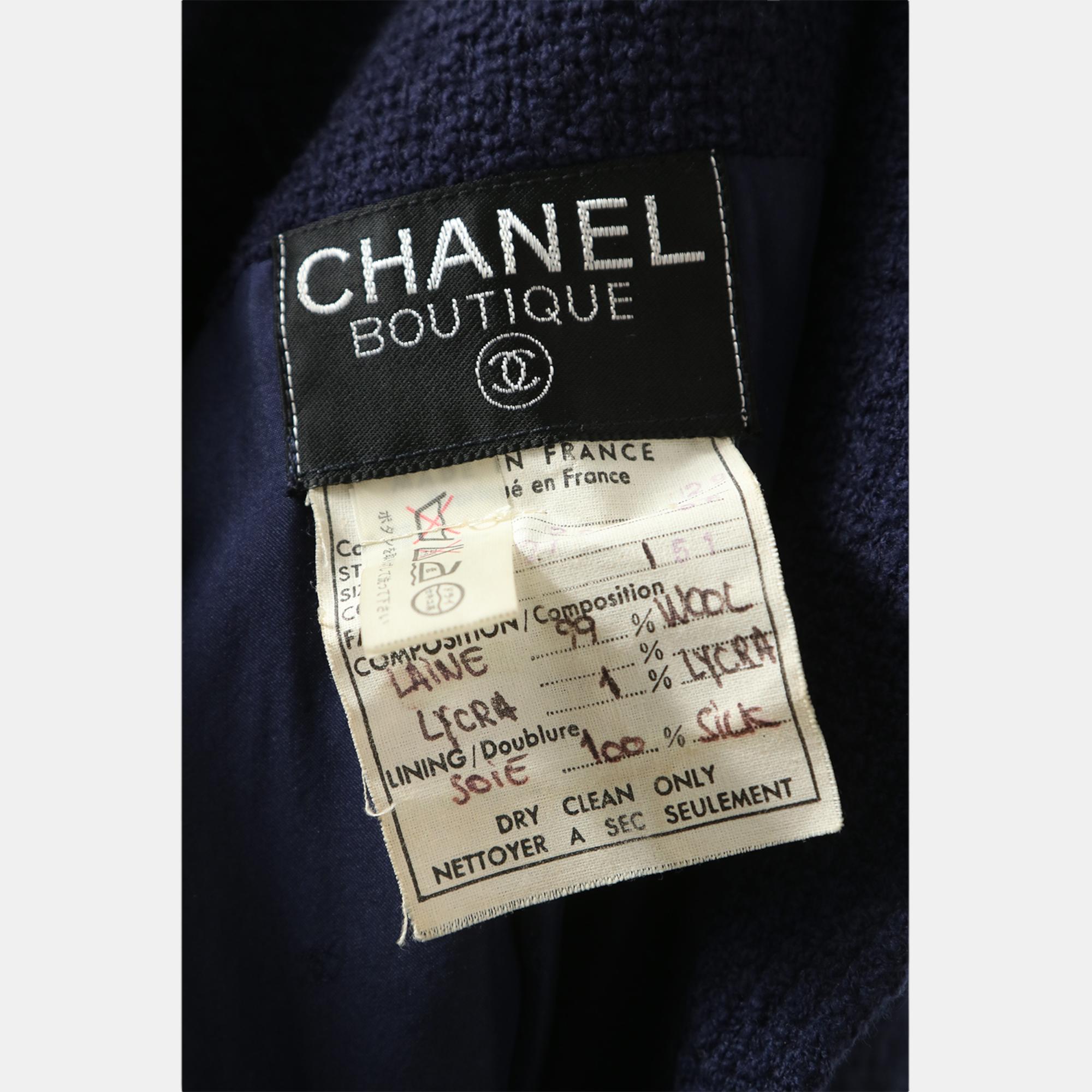 Chanel Vintage Blazer With Gold Buttons 