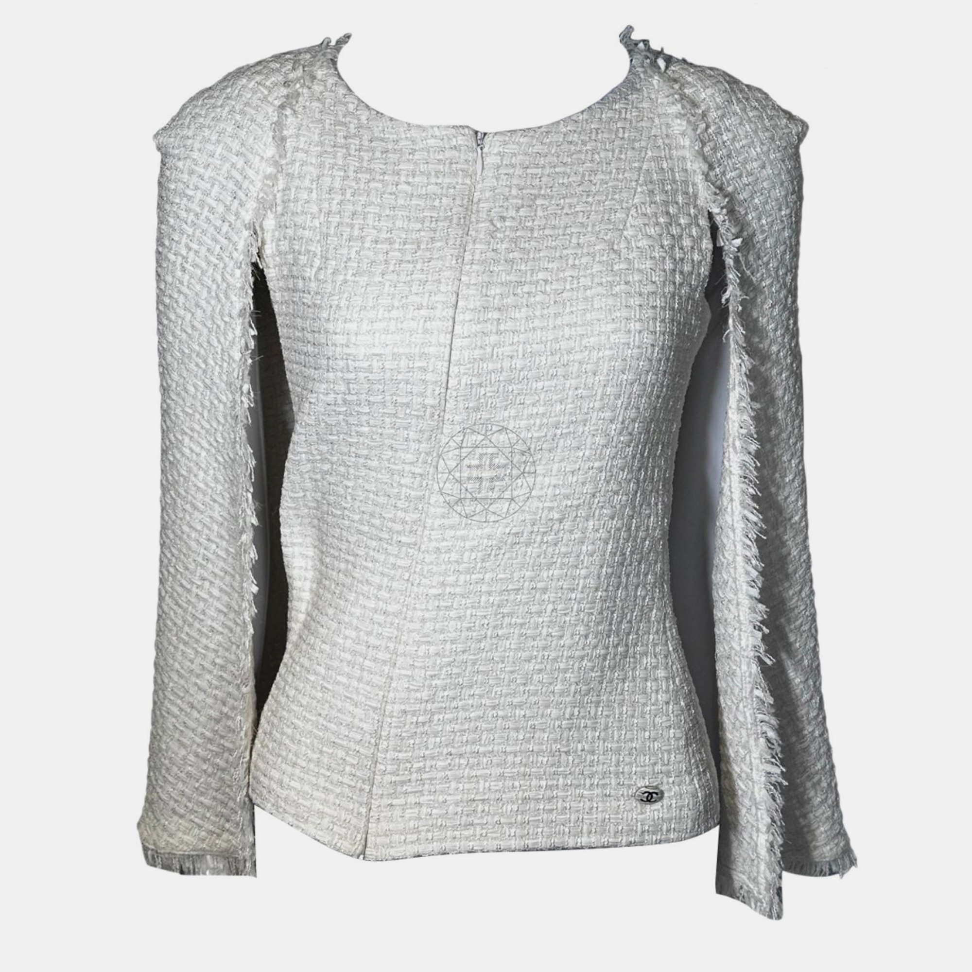 

Chanel White Tweed Cape