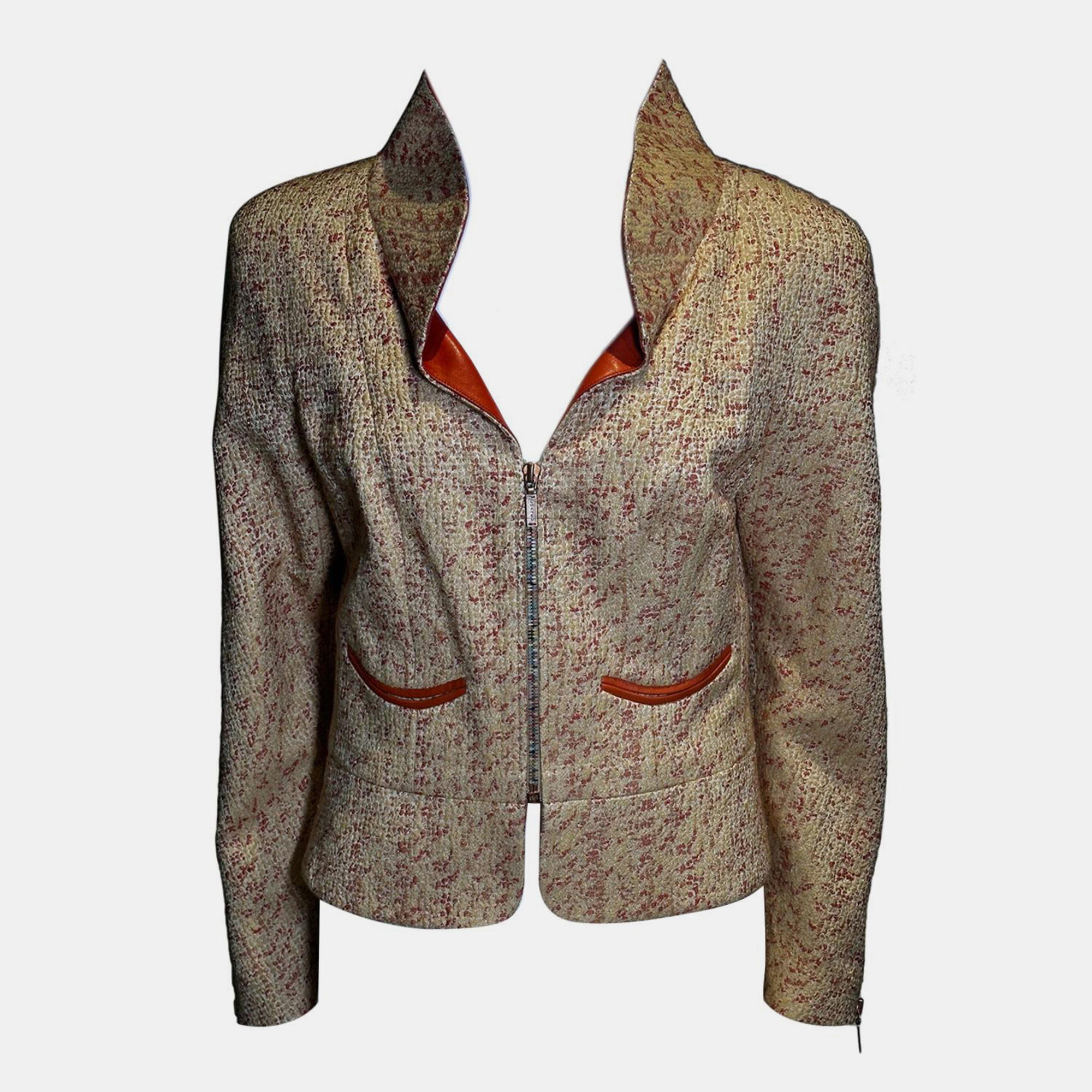 

Chanel Salmon Boucle Zipped up Wool Jacket, Brown