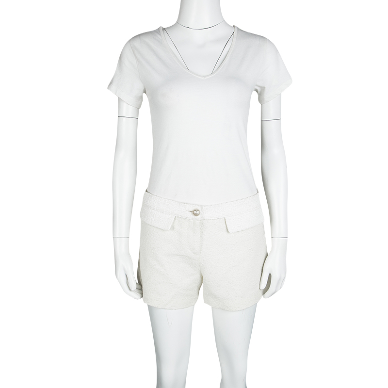 

Chanel Off White High Waist Textured Shorts