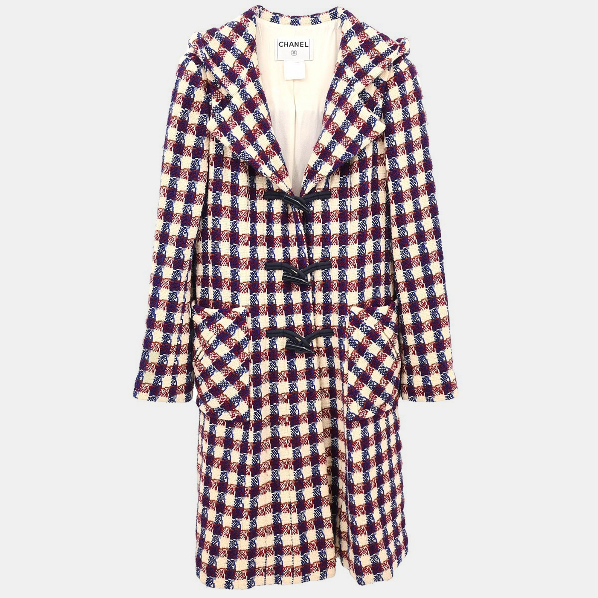 

Chanel Duffle White Coat Size, Multicolor
