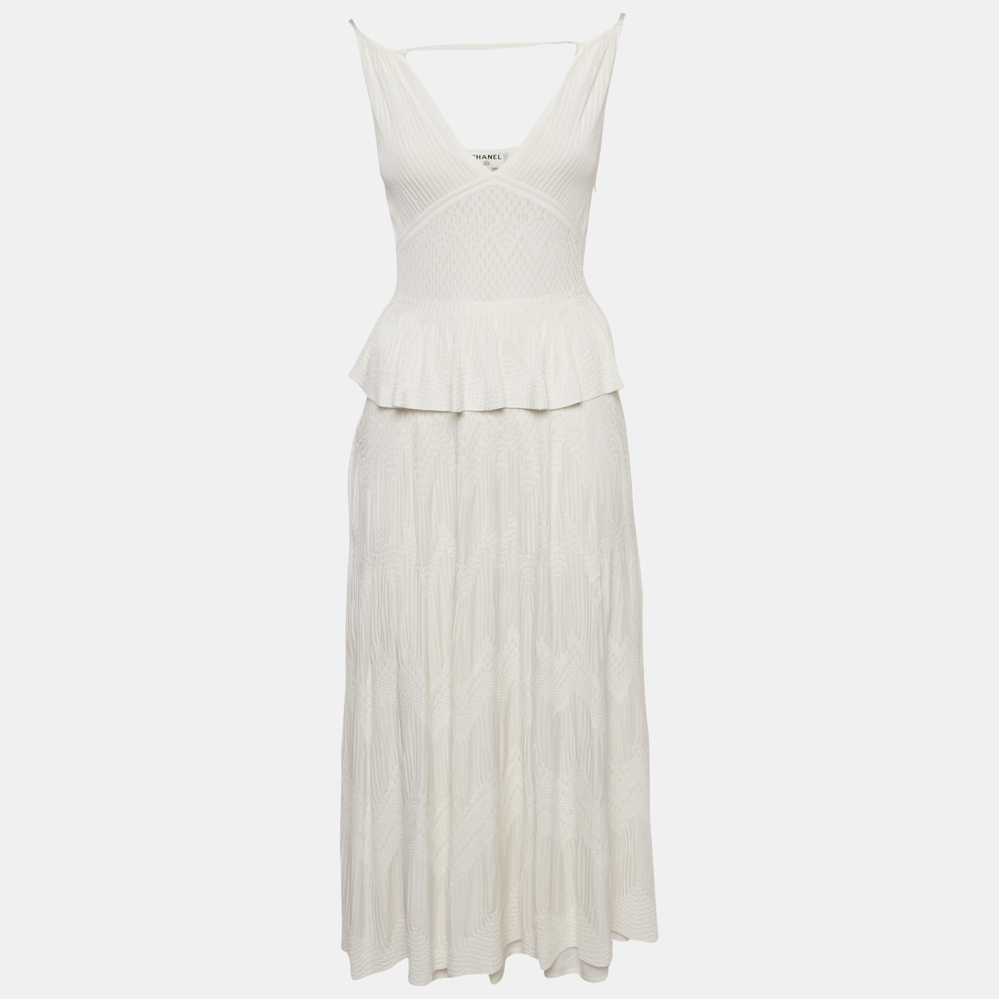 

Chanel White Textured Knit Ruffled Midi Dress M