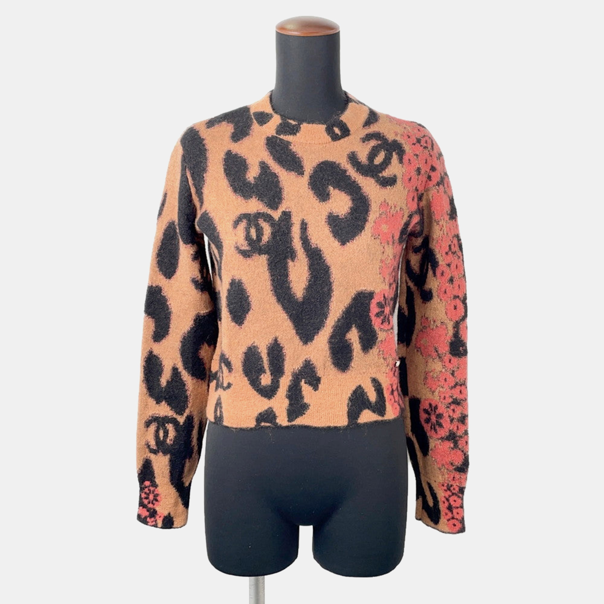 

Chanel Leopard Knit Sweater Size  Brown/Black/Pink