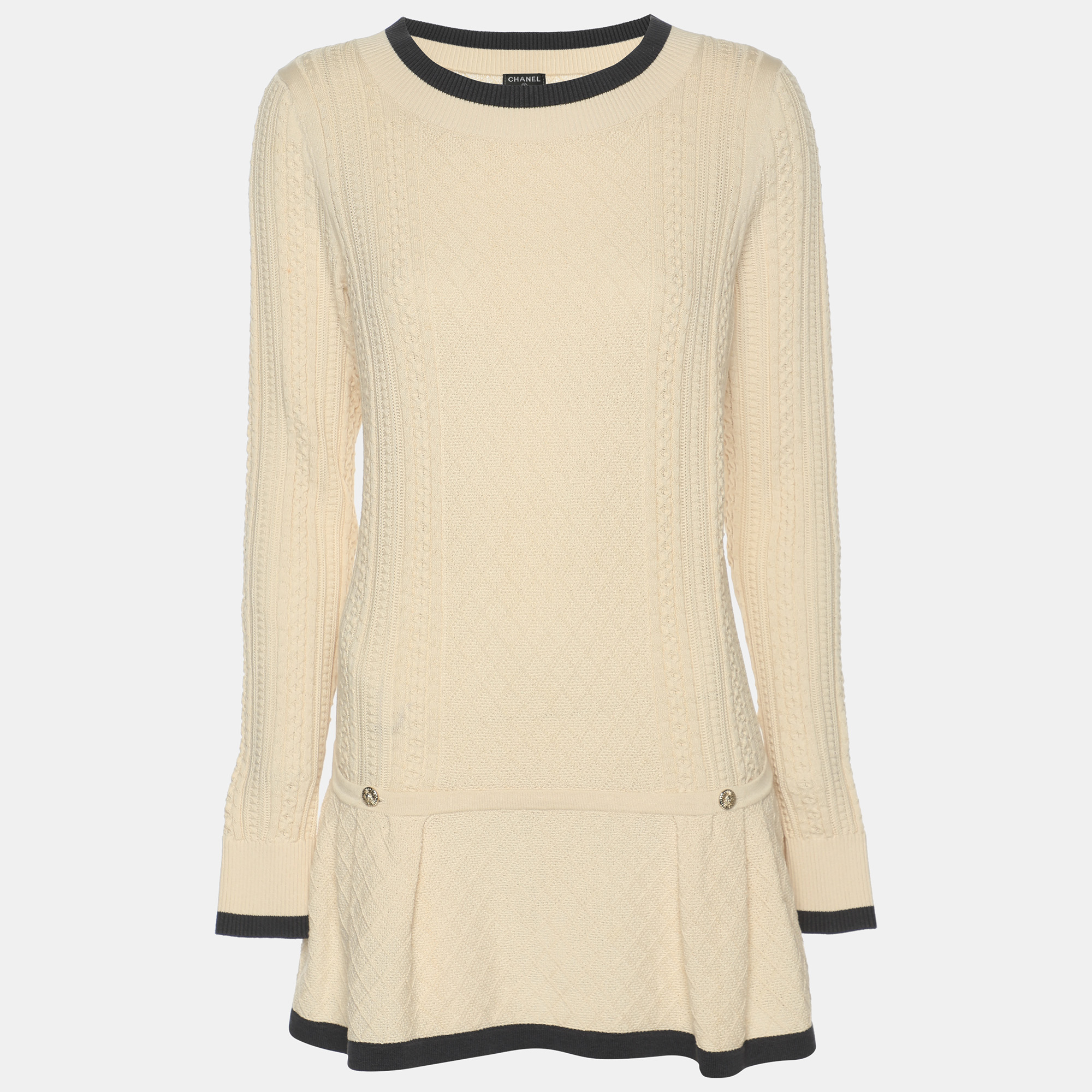 

Chanel Cream & Blue Contrast Knit Pullover Top M