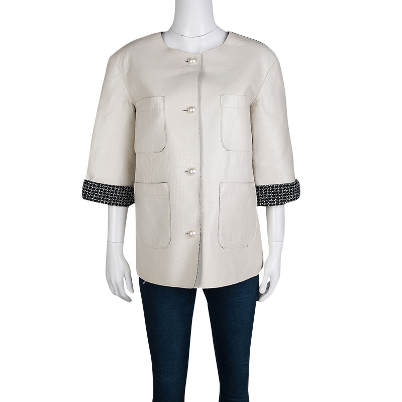 

Chanel Off White Lambskin Leather Contrast Lined Pearl Buttoned Jacket