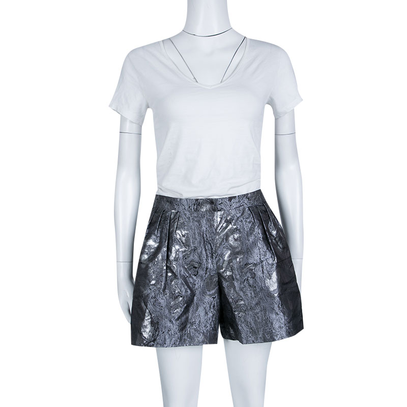 

Chanel Metallic Jacquard Pleat Detail Damask Shorts