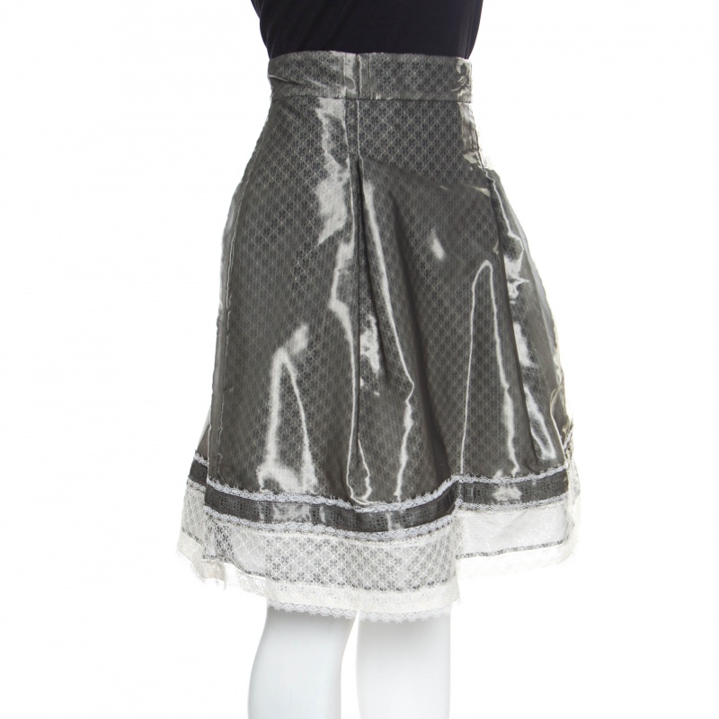

Chanel Grey and White Lace Trim Pleated Organza Skirt