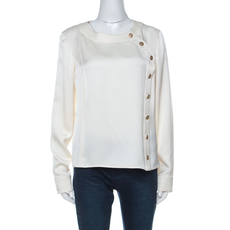 Pre Owned بلوزة شانيل تفاصيل أزرار ذهبية حرير كريمية L