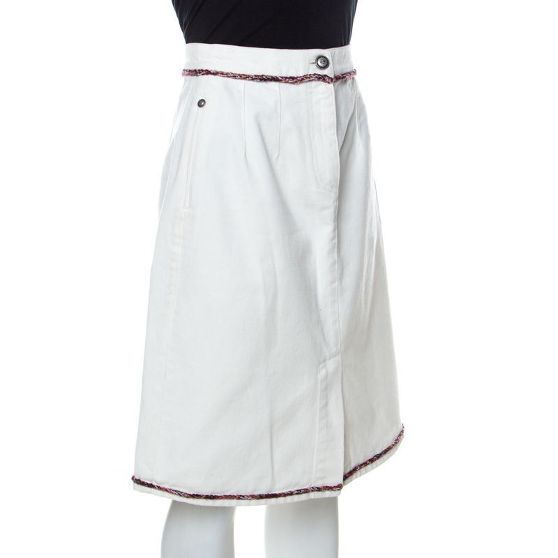 

Chanel Off White Denim A Line Knee Length Skirt