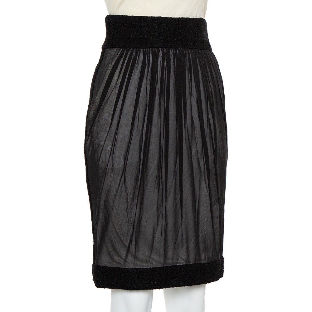 

Chanel Black Silk Short Skirt