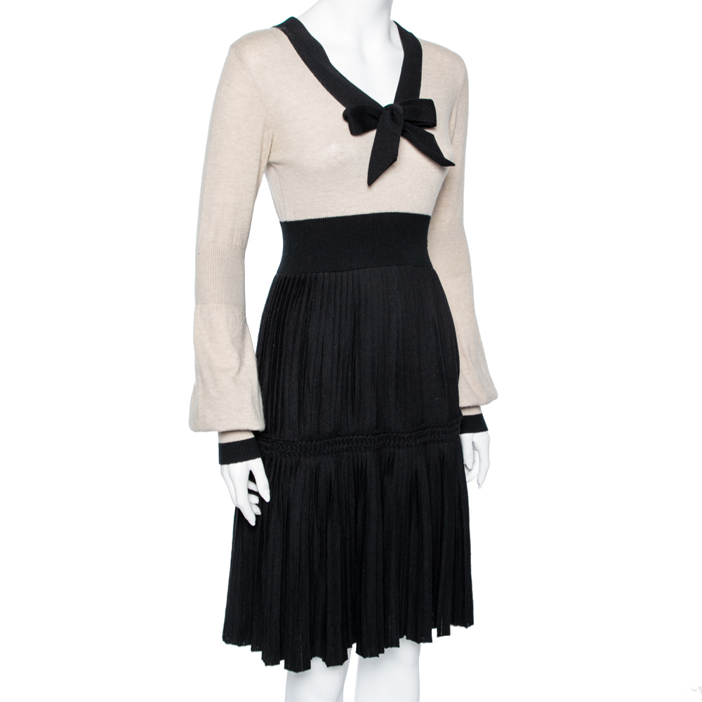 

Chanel Beige & Black Wool Knit Neck Tie Detailed Long Sleeve Dress