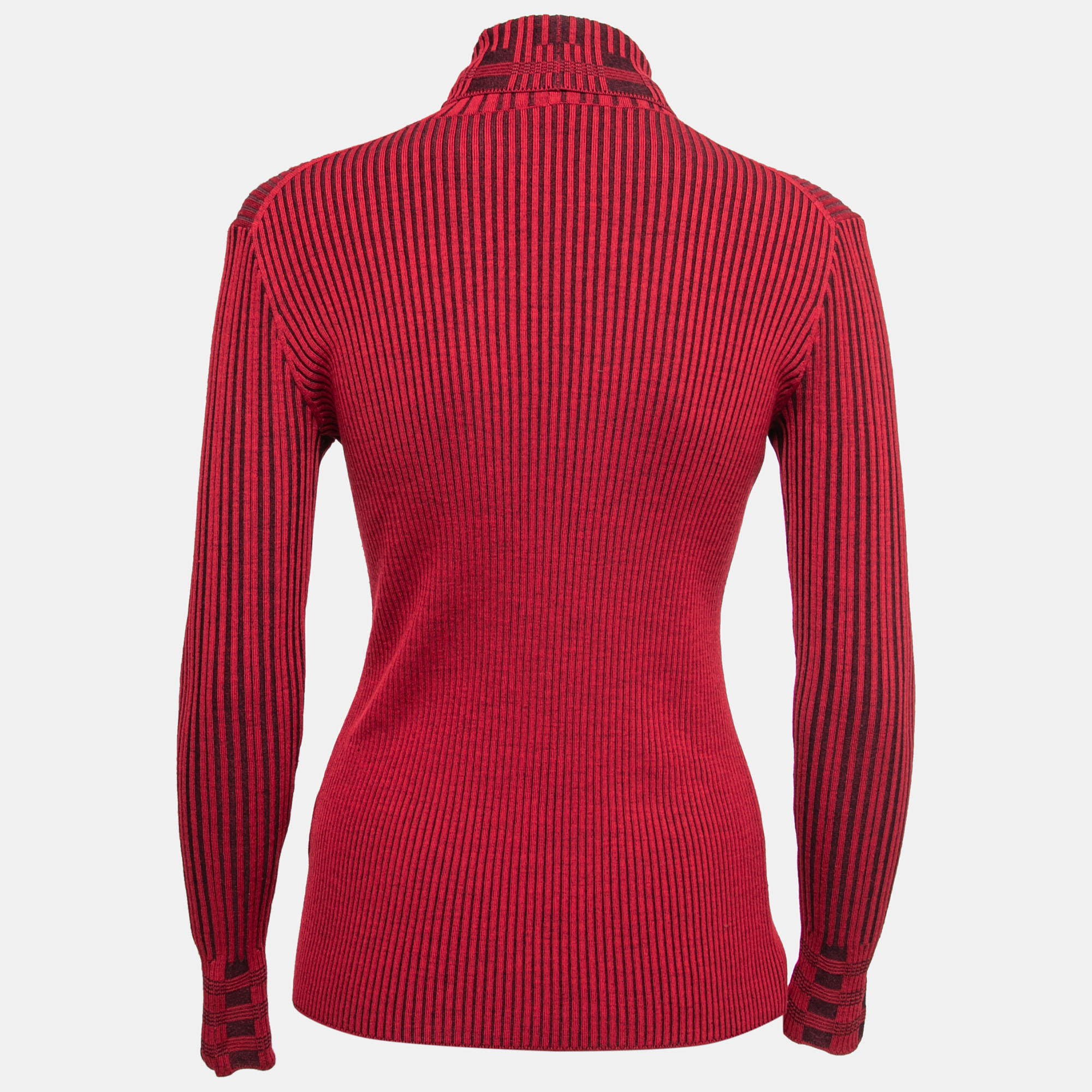 

Chanel Red Ribbed Knit Wool Turtleneck Top