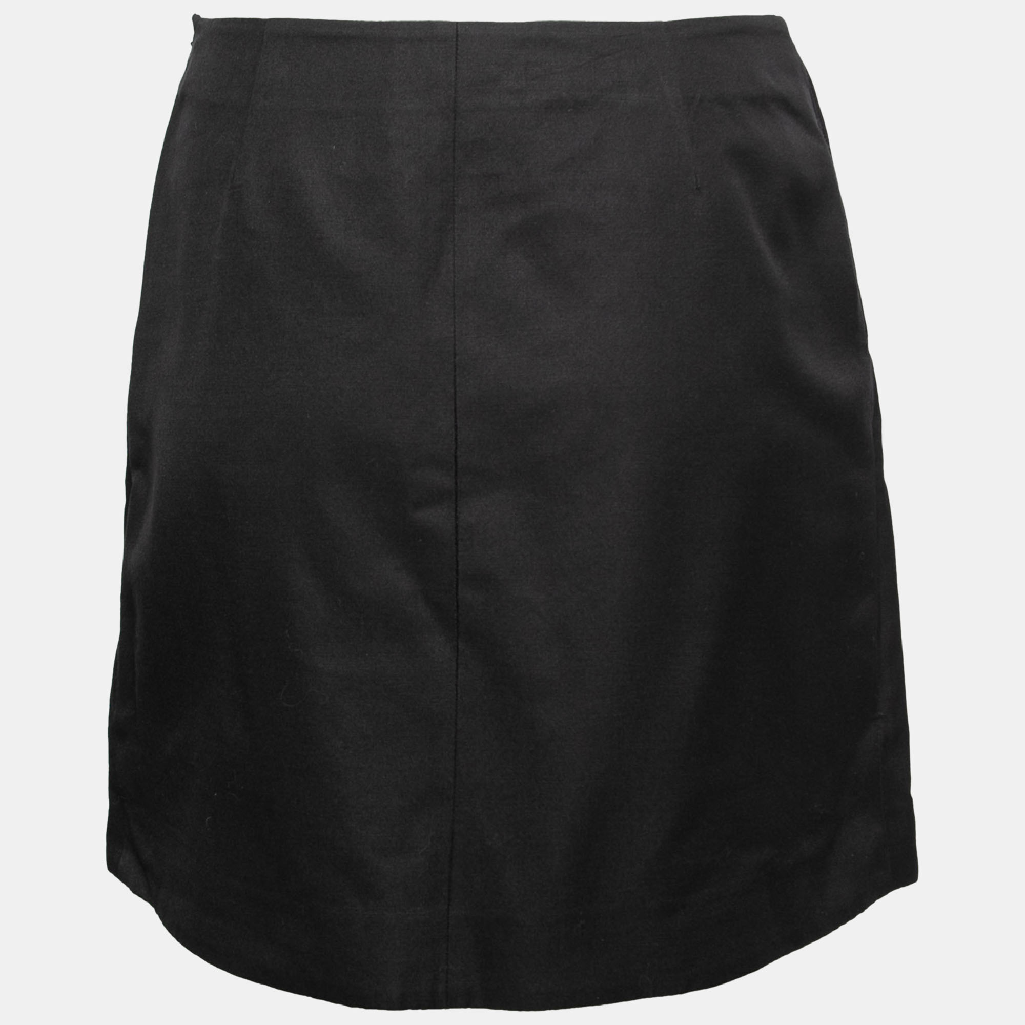 

Chanel Black Wool & Silk Pleated Mini Skirt