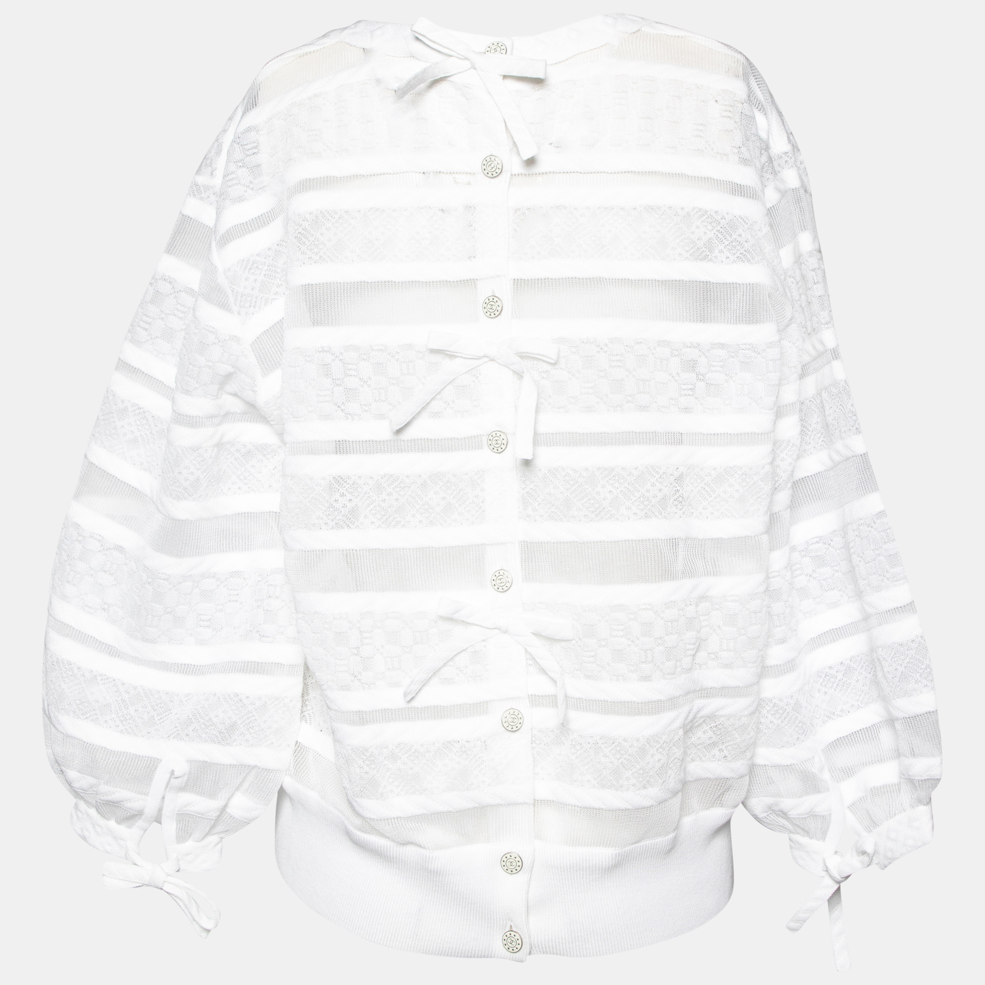 

Chanel White Cotton Knit Buttoned Long Sleeve Top