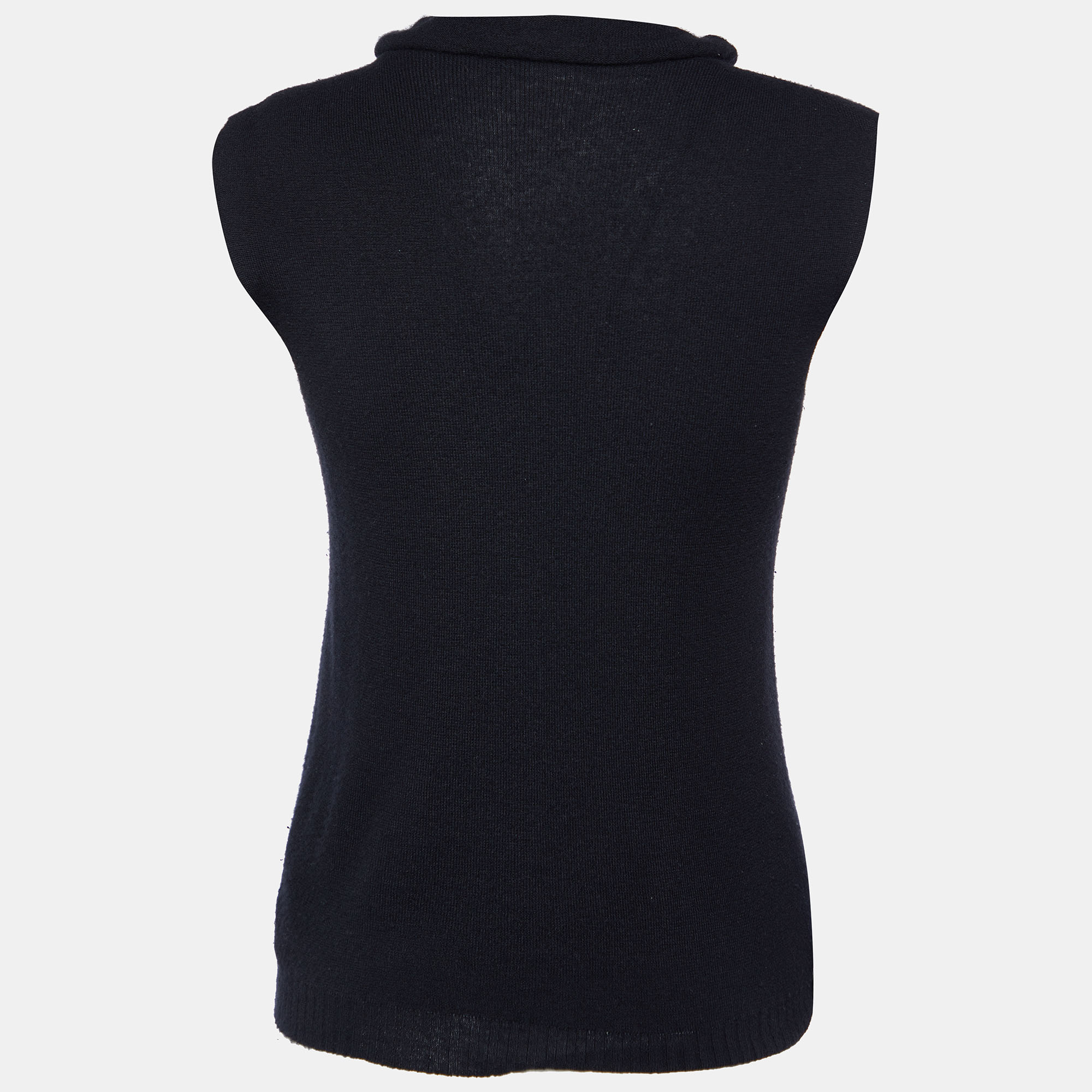 

Chanel Black CC Embellished Cashmere Sleeveless Jumper